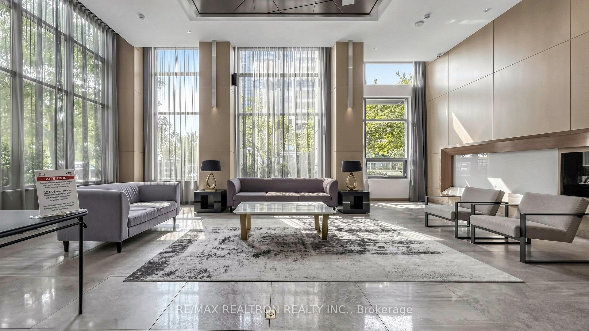 Photo 8 of Unit 102, 18 Uptown Drive, Markham, Unionville — HOMEH