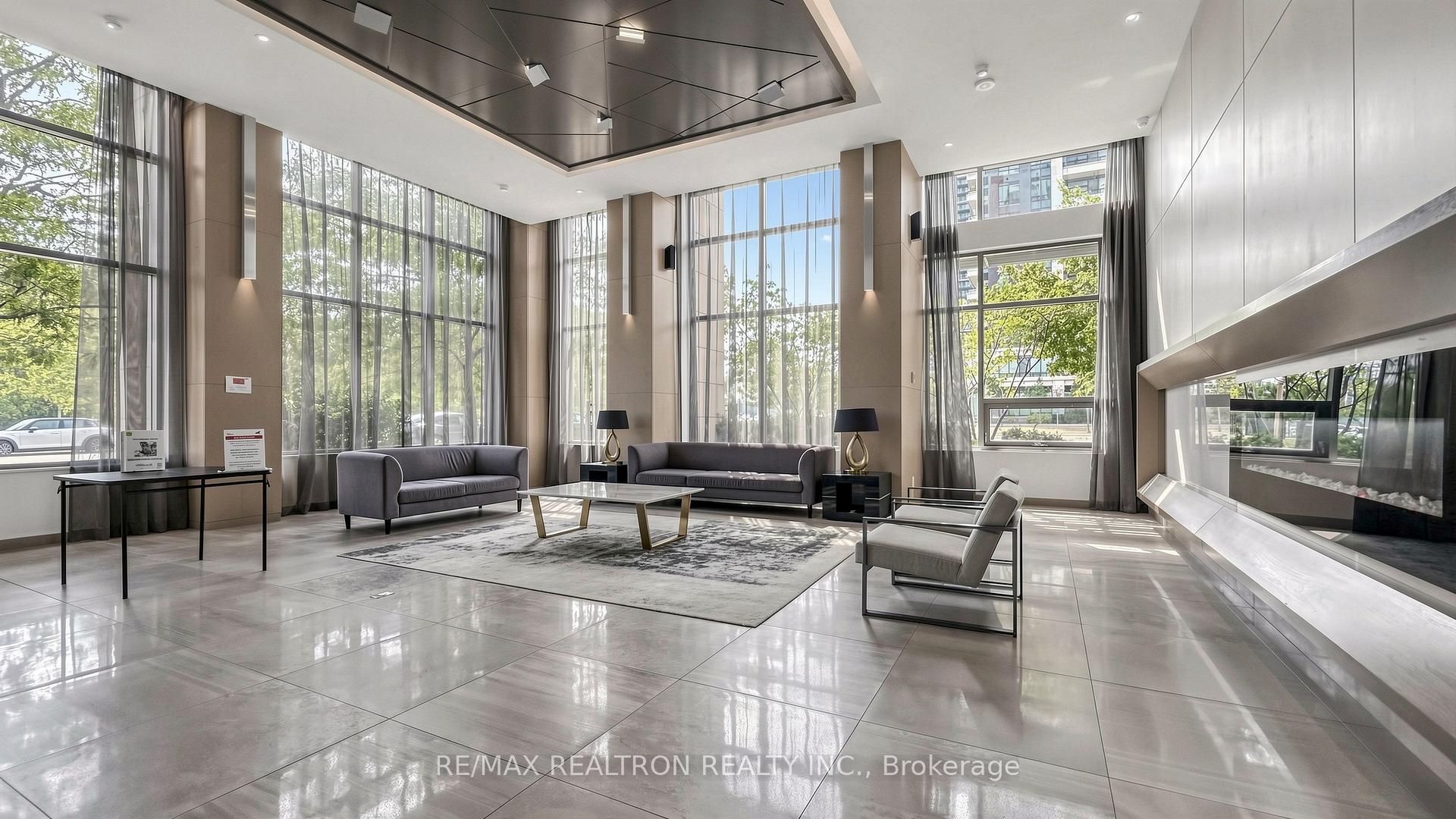Photo 10 of Unit 102, 18 Uptown Drive, Markham, Unionville — HOMEH