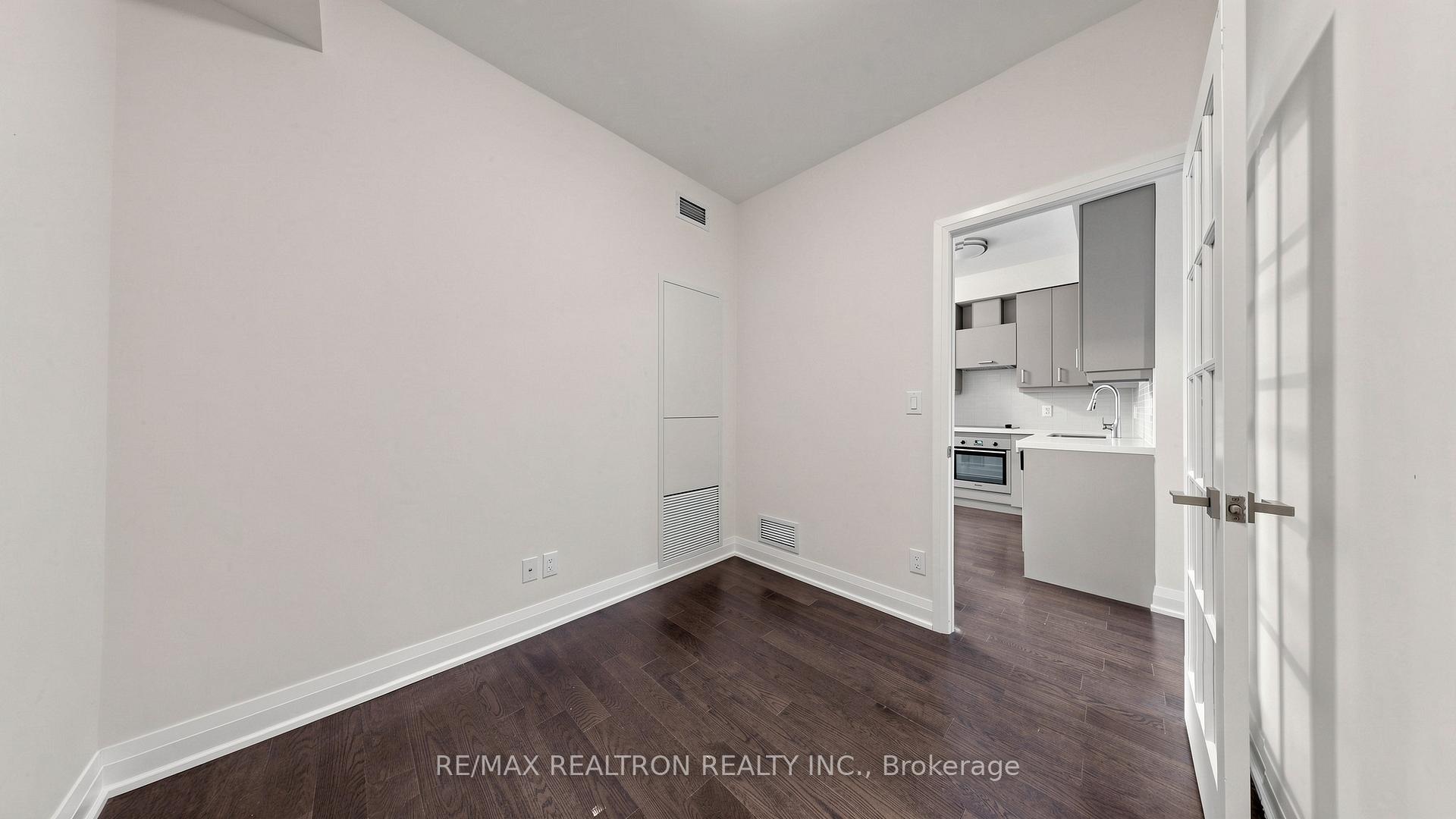 Photo 24 of Unit 102, 18 Uptown Drive, Markham, Unionville — HOMEH