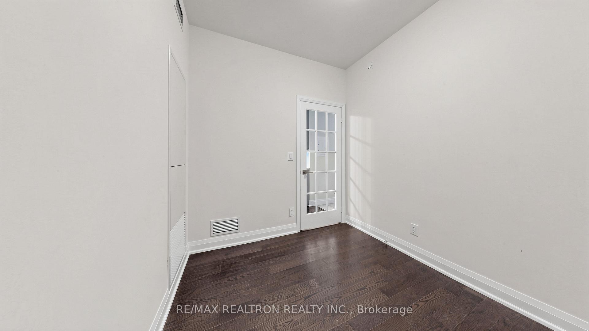 Photo 25 of Unit 102, 18 Uptown Drive, Markham, Unionville — HOMEH