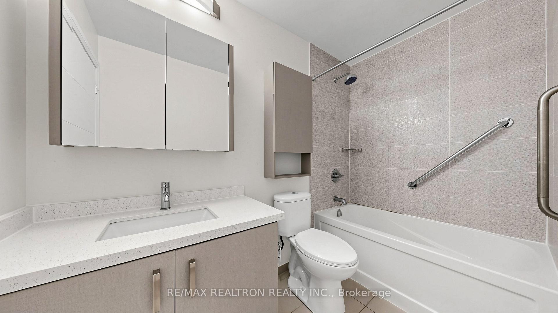 Photo 26 of Unit 102, 18 Uptown Drive, Markham, Unionville — HOMEH
