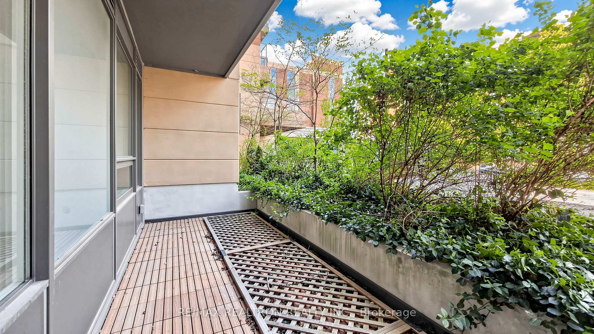 Photo 34 of Unit 102, 18 Uptown Drive, Markham, Unionville — HOMEH