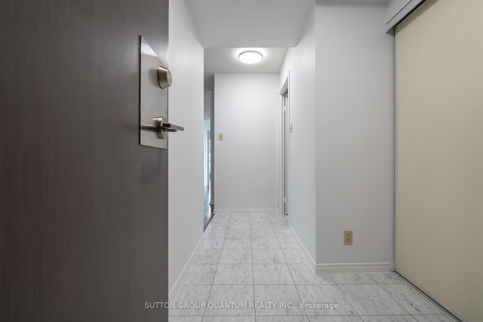 Photo 2 of Unit 2113, 10 Yonge Street, Toronto, Waterfront Communities — HOMEH