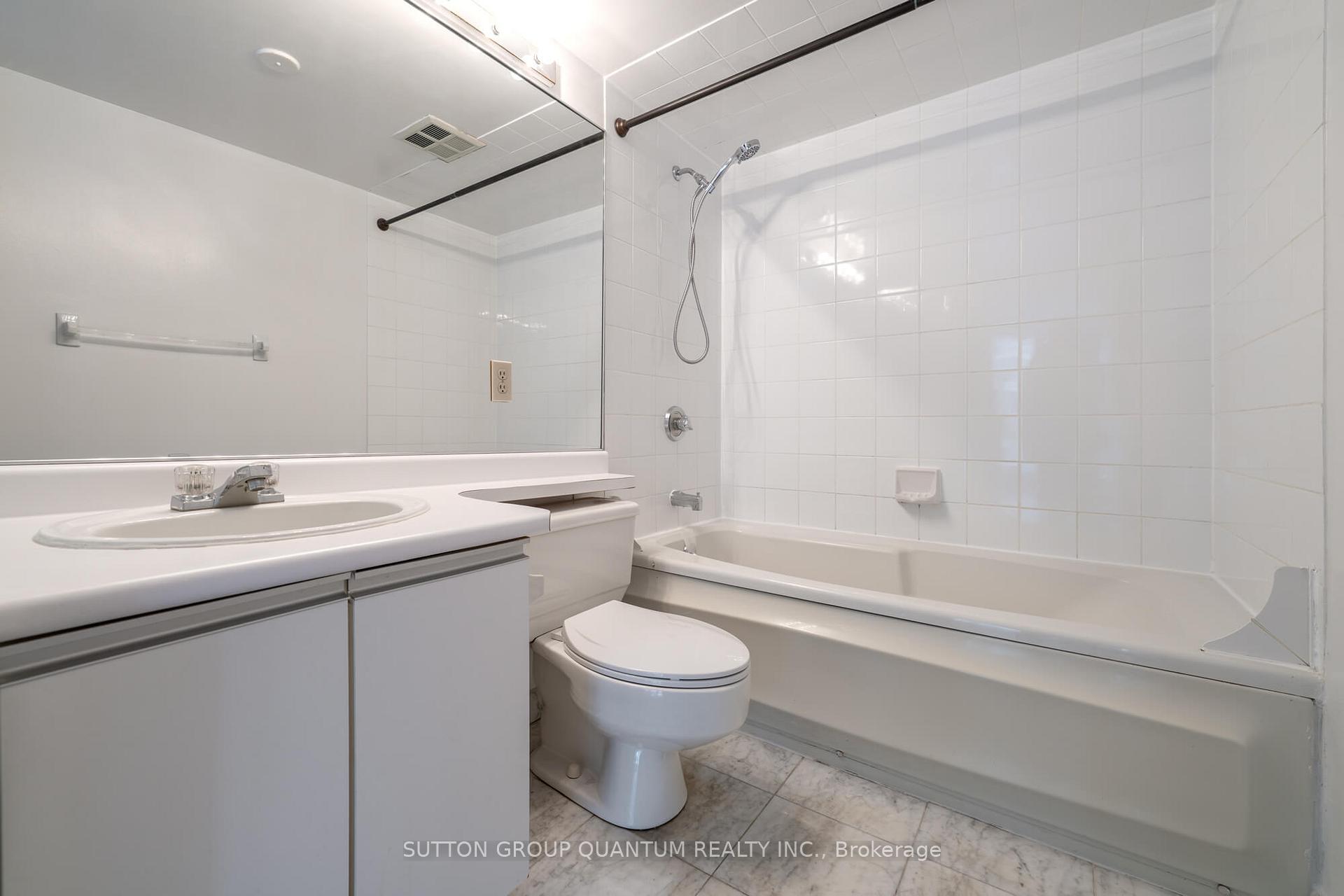 Photo 15 of Unit 2113, 10 Yonge Street, Toronto, Waterfront Communities — HOMEH