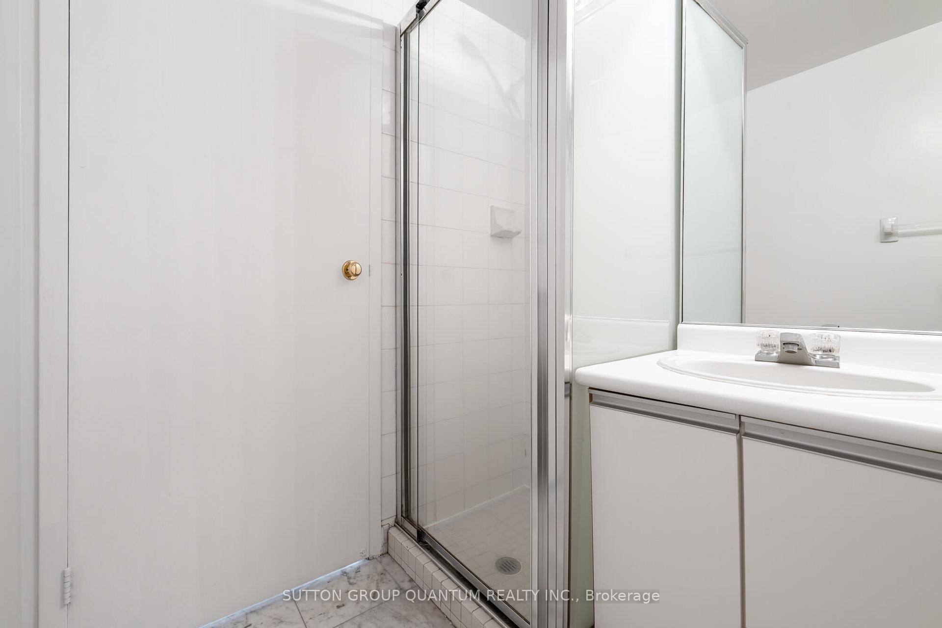 Photo 16 of Unit 2113, 10 Yonge Street, Toronto, Waterfront Communities — HOMEH