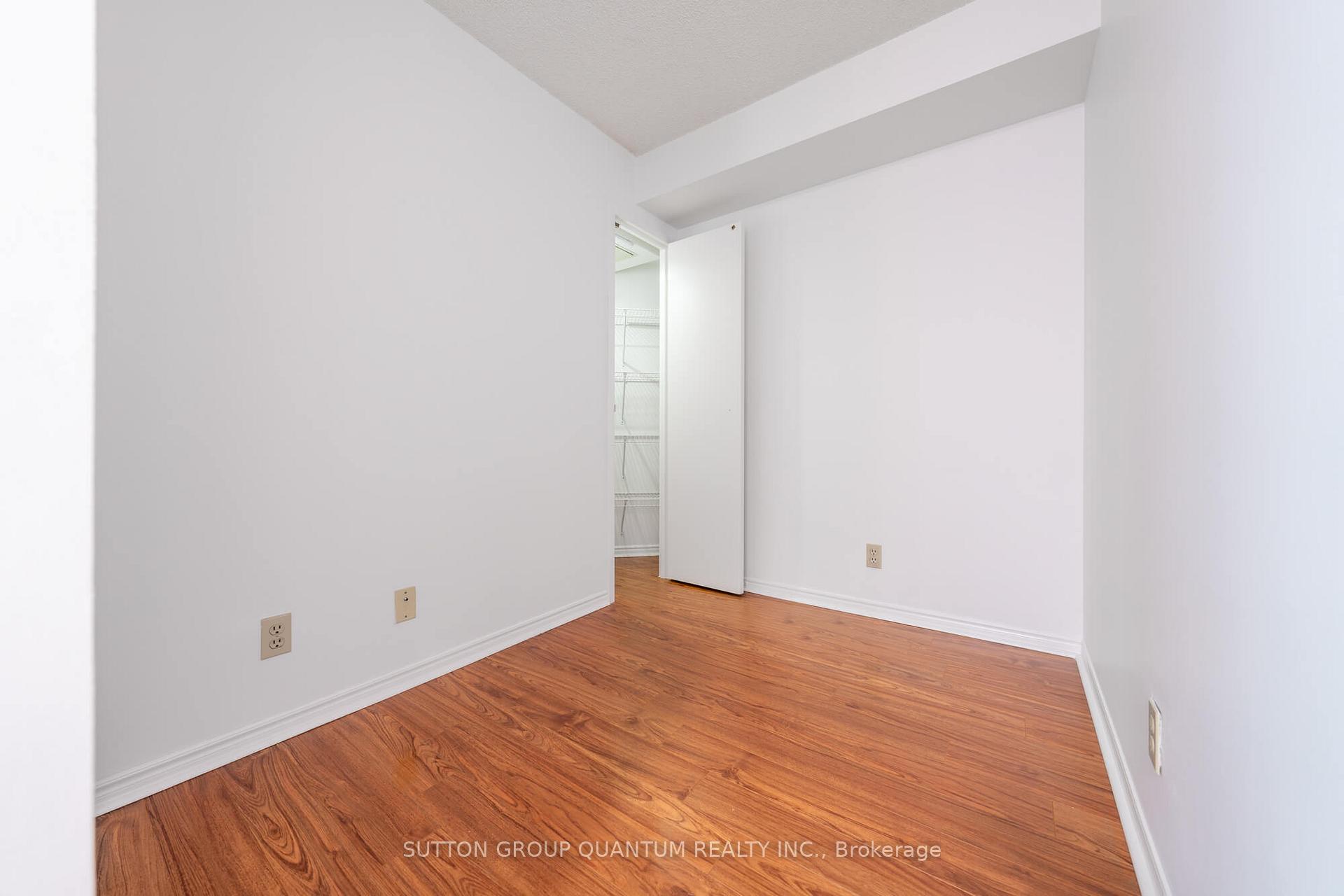 Photo 18 of Unit 2113, 10 Yonge Street, Toronto, Waterfront Communities — HOMEH