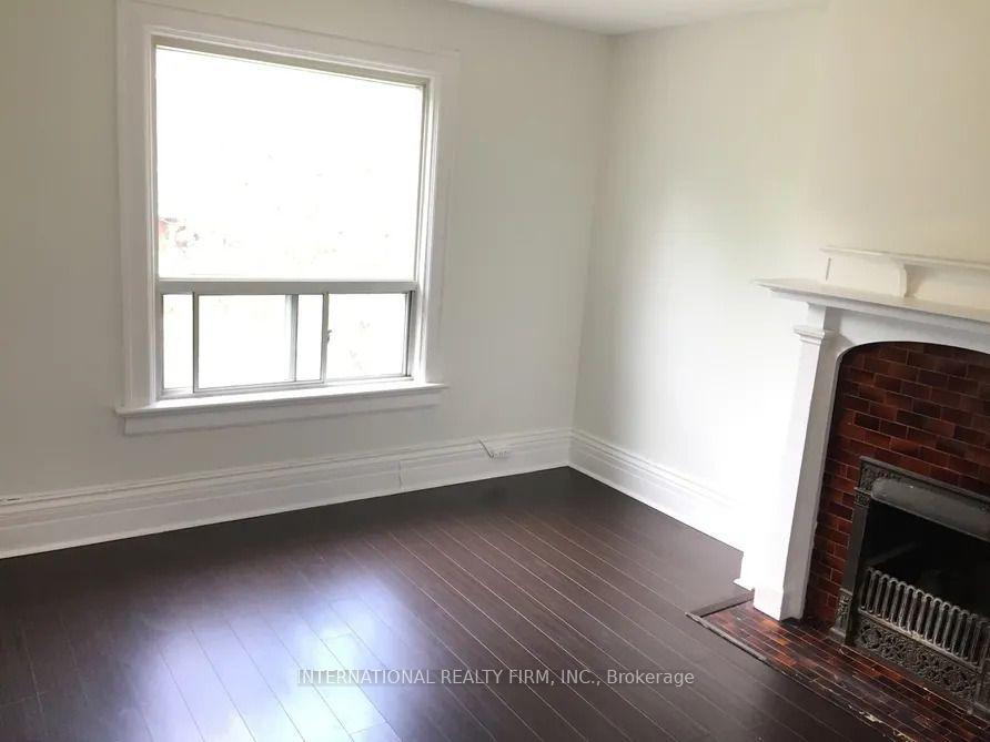 Photo 12 of 201 Madison Avenue, Toronto, The Annex — HOMEH