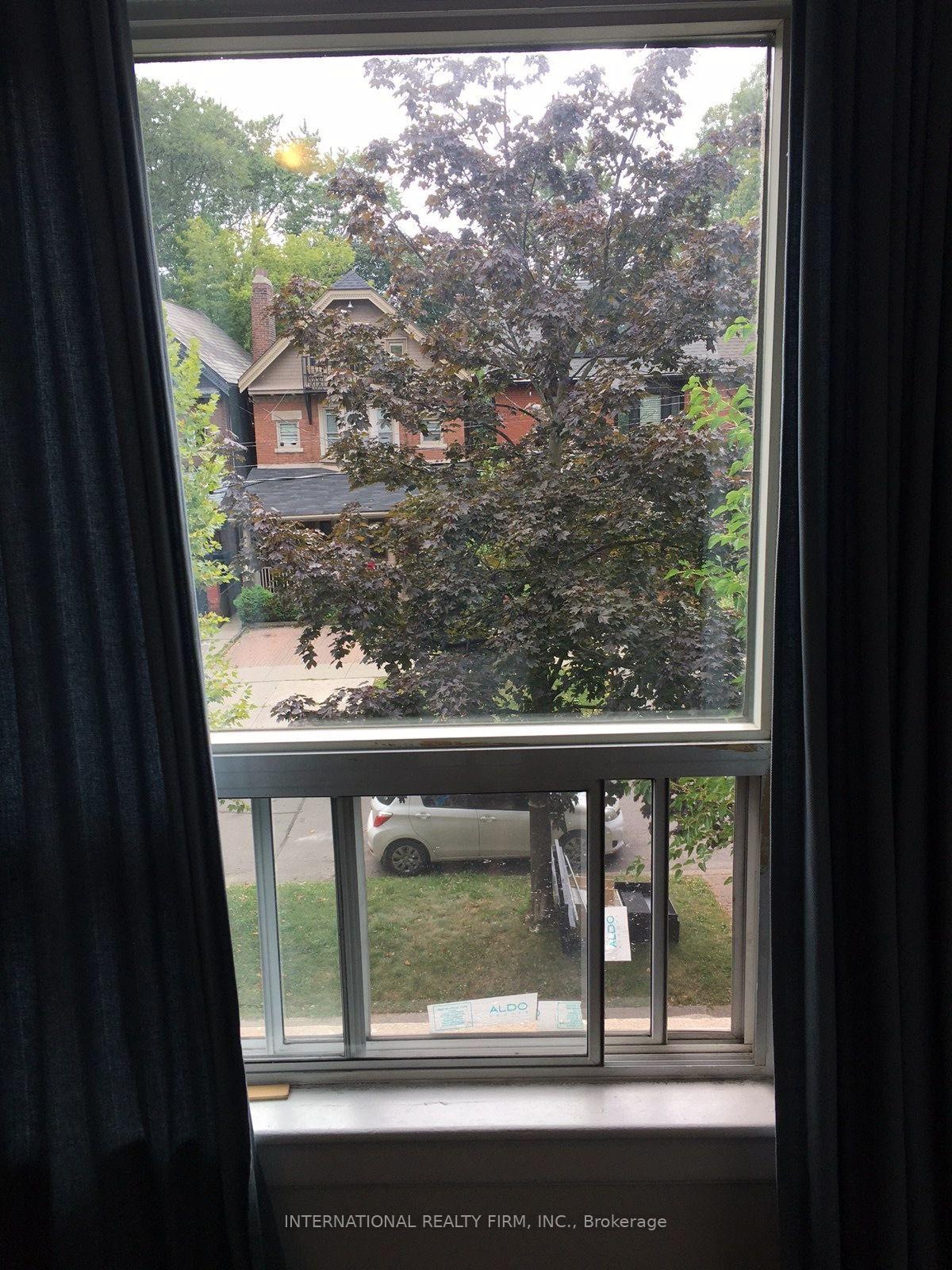 Photo 16 of 201 Madison Avenue, Toronto, The Annex — HOMEH