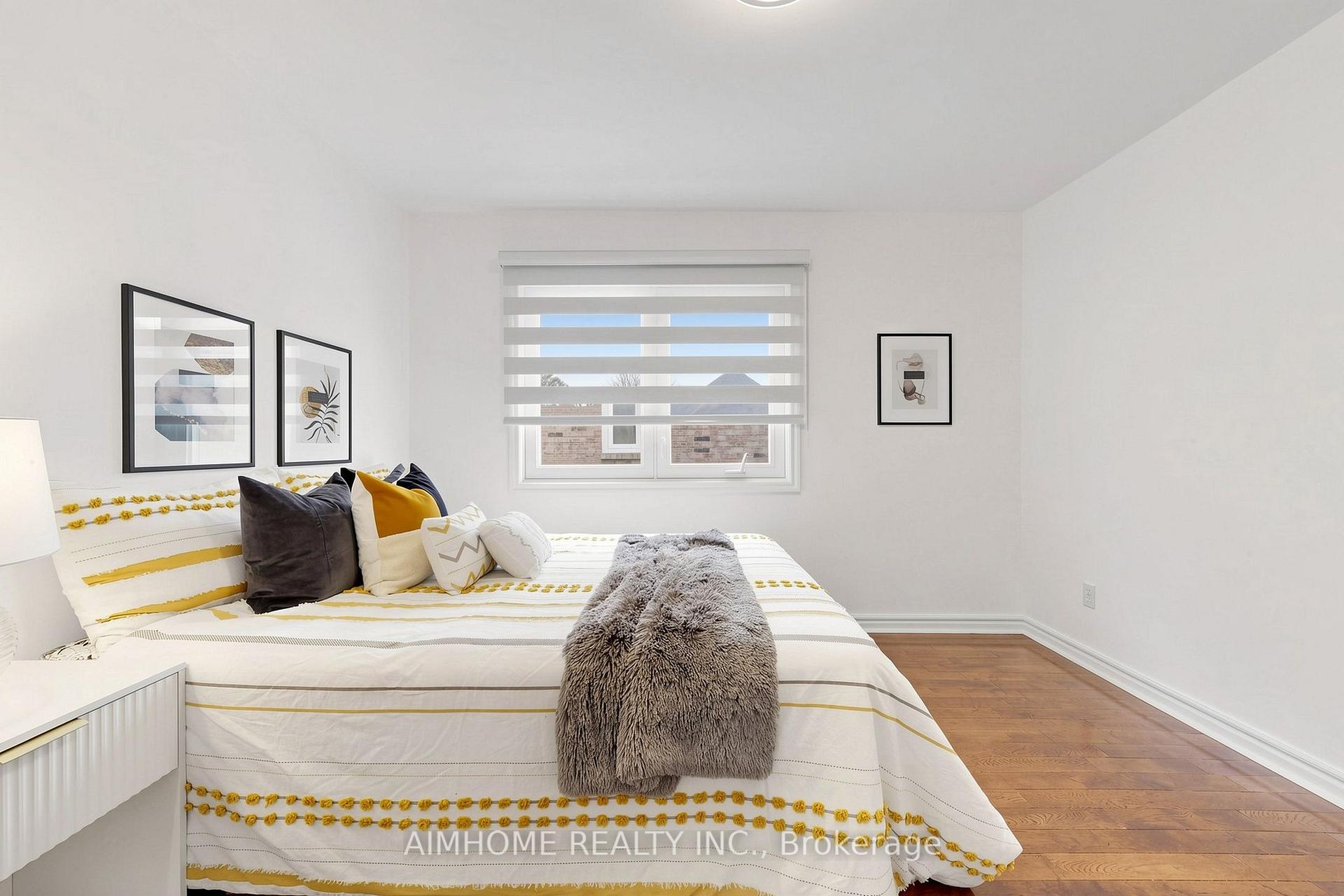 Photo 52 of 27 Melchior Crescent, Markham, Buttonville — HOMEH