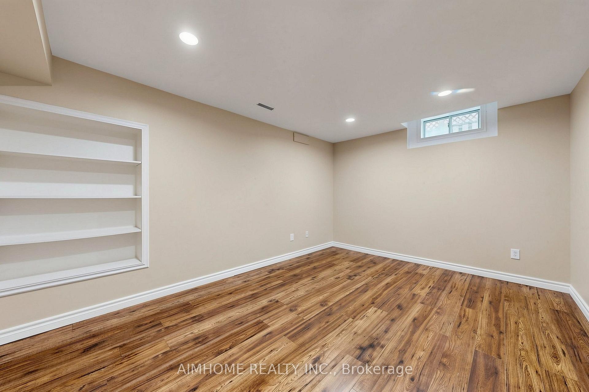Photo 61 of 27 Melchior Crescent, Markham, Buttonville — HOMEH