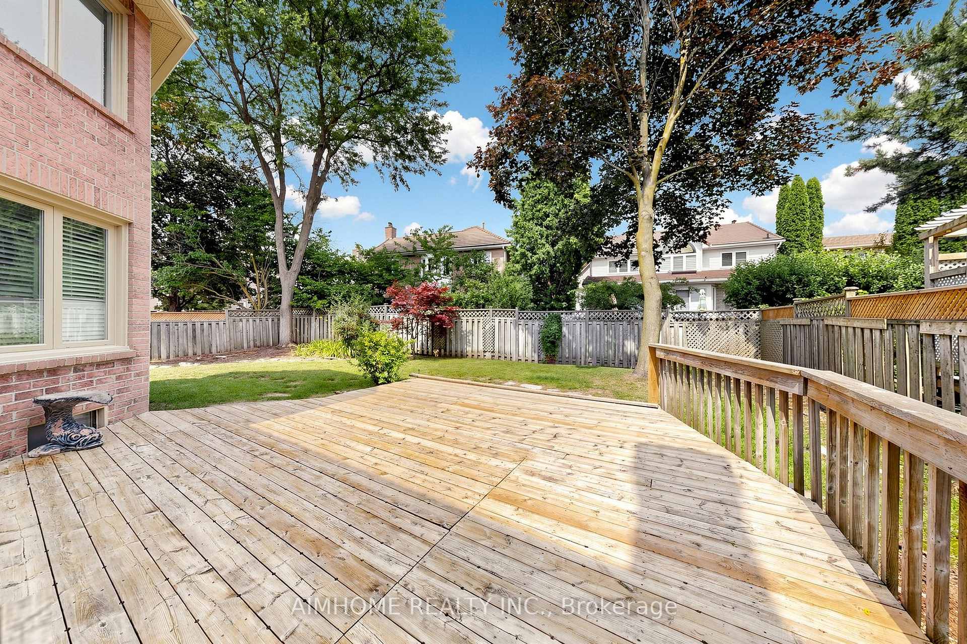 Photo 65 of 27 Melchior Crescent, Markham, Buttonville — HOMEH