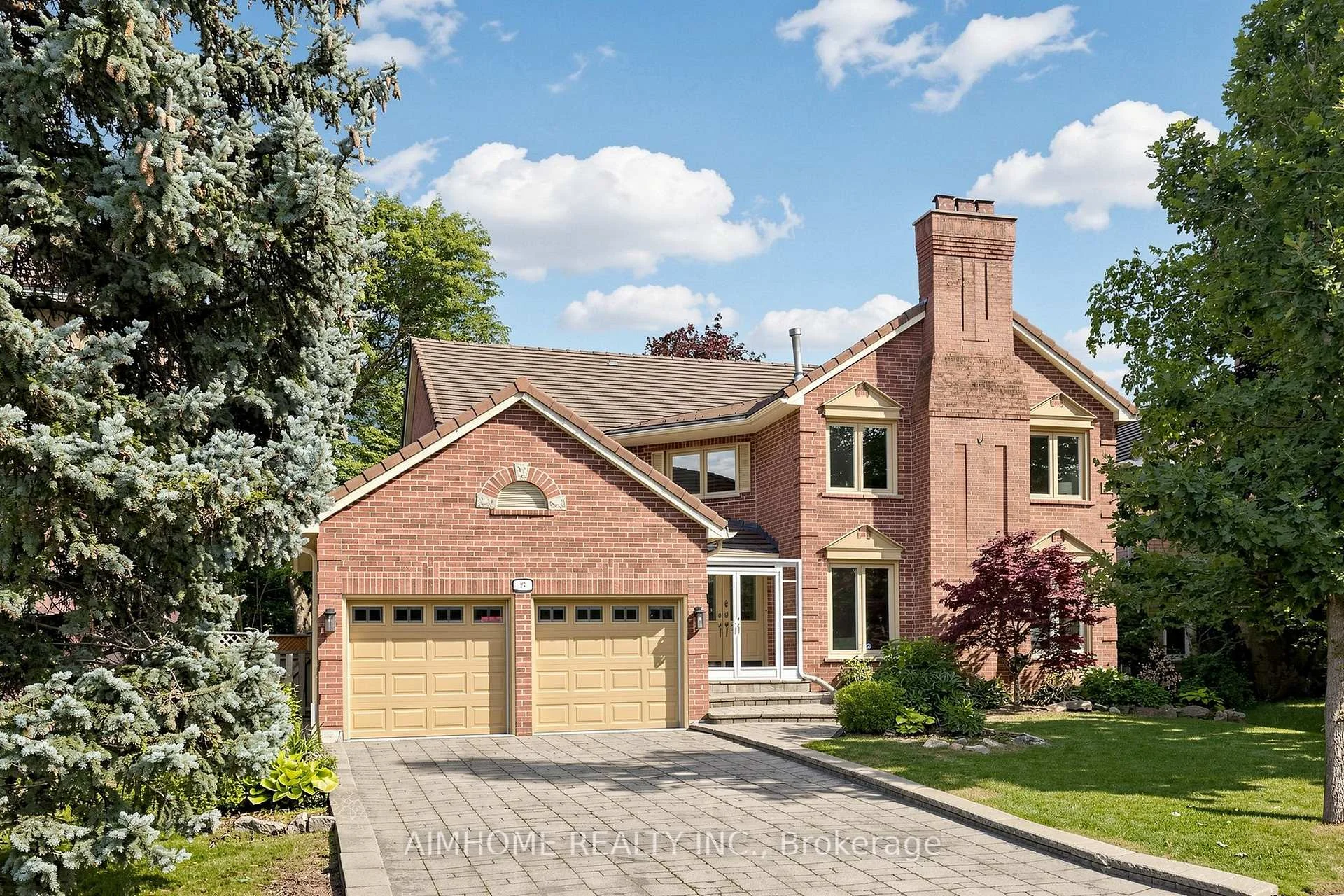 Photo 3 of 27 Melchior Crescent, Markham, Buttonville — HOMEH