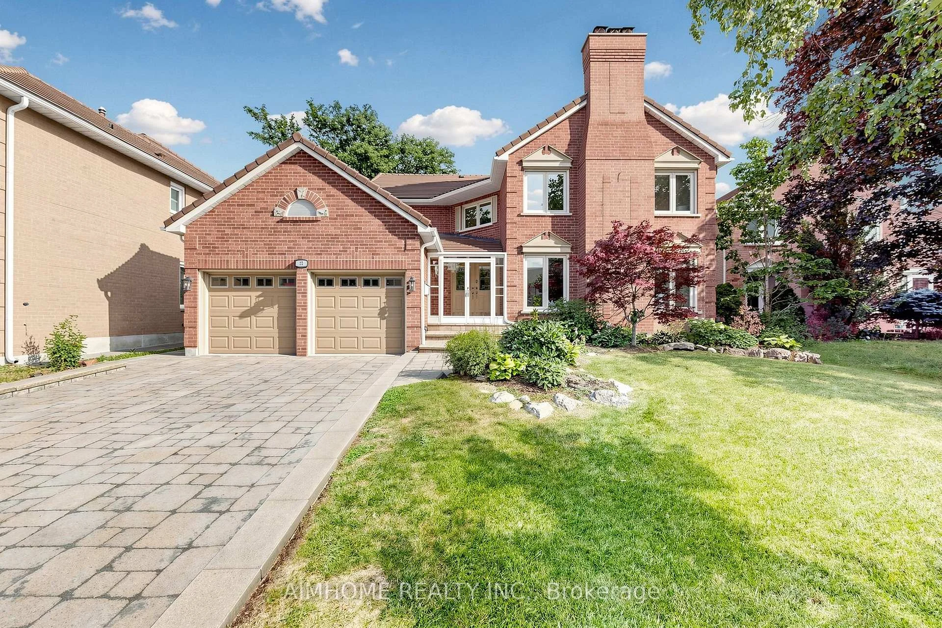 Photo 4 of 27 Melchior Crescent, Markham, Buttonville — HOMEH
