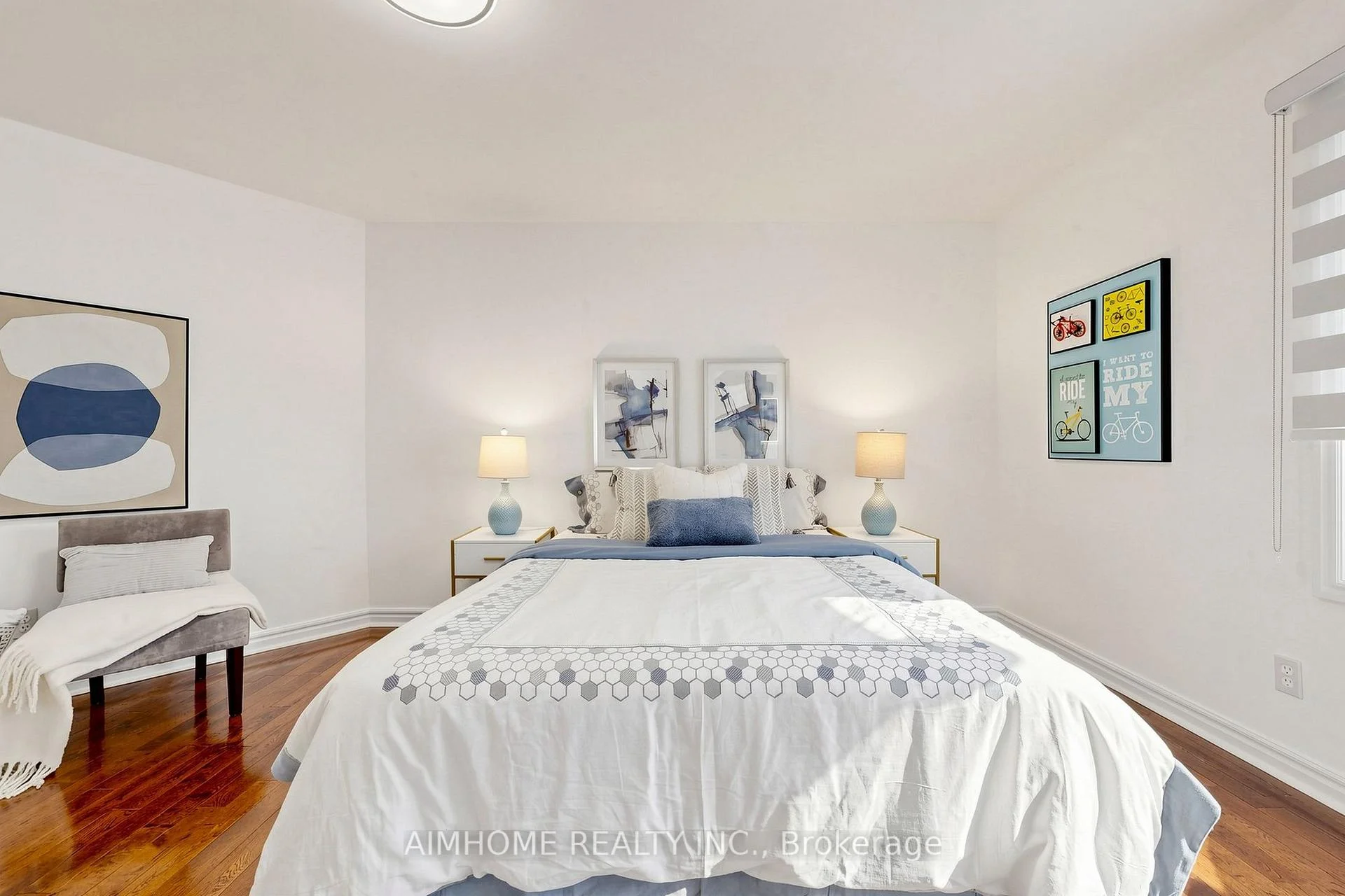 Photo 44 of 27 Melchior Crescent, Markham, Buttonville — HOMEH