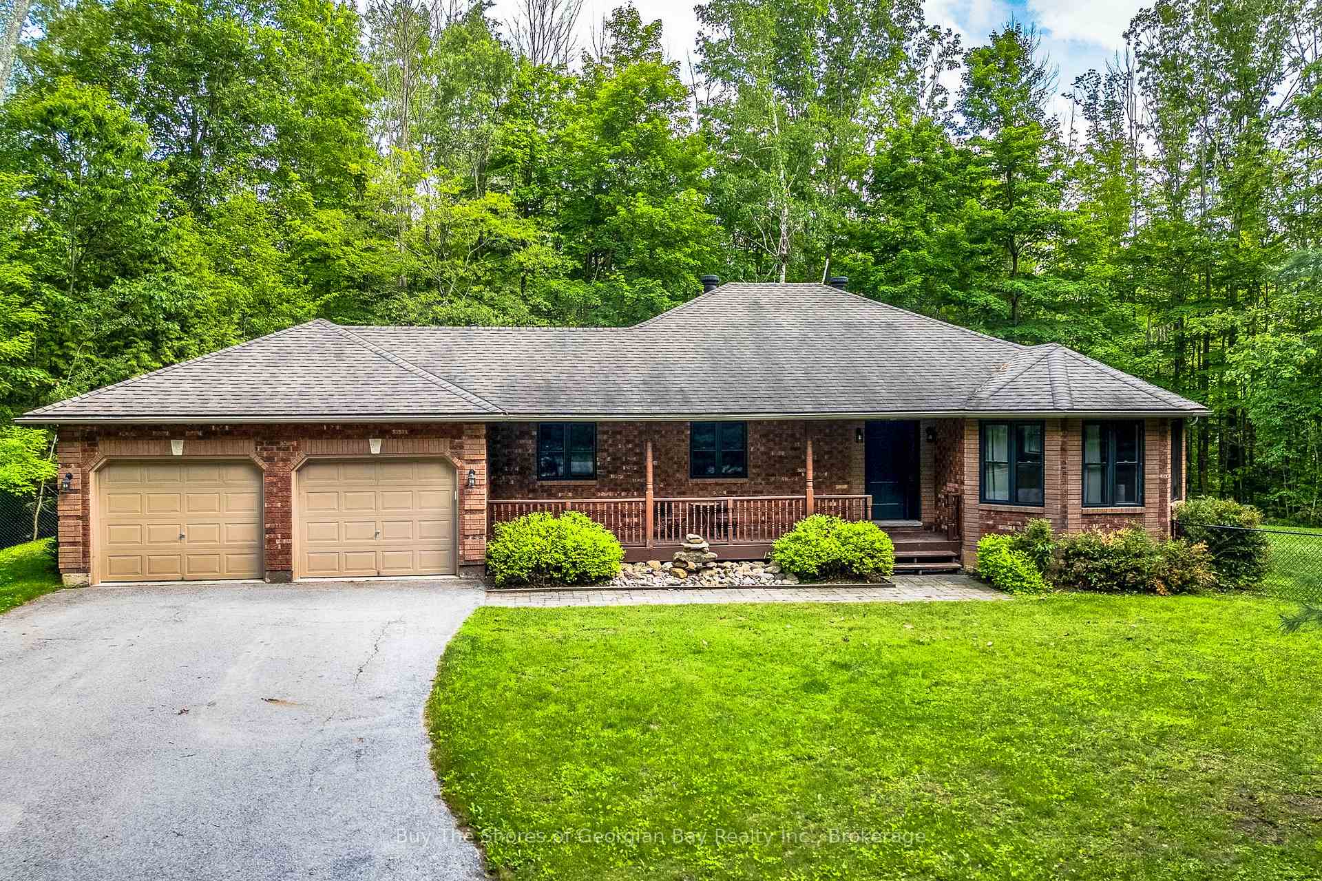 Photo 1 of 2367 MacDonald Road, Springwater, Rural Springwater — HOMEH