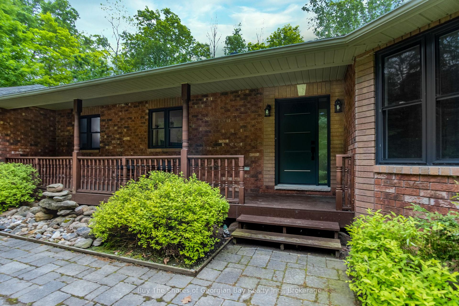 Photo 5 of 2367 MacDonald Road, Springwater, Rural Springwater — HOMEH