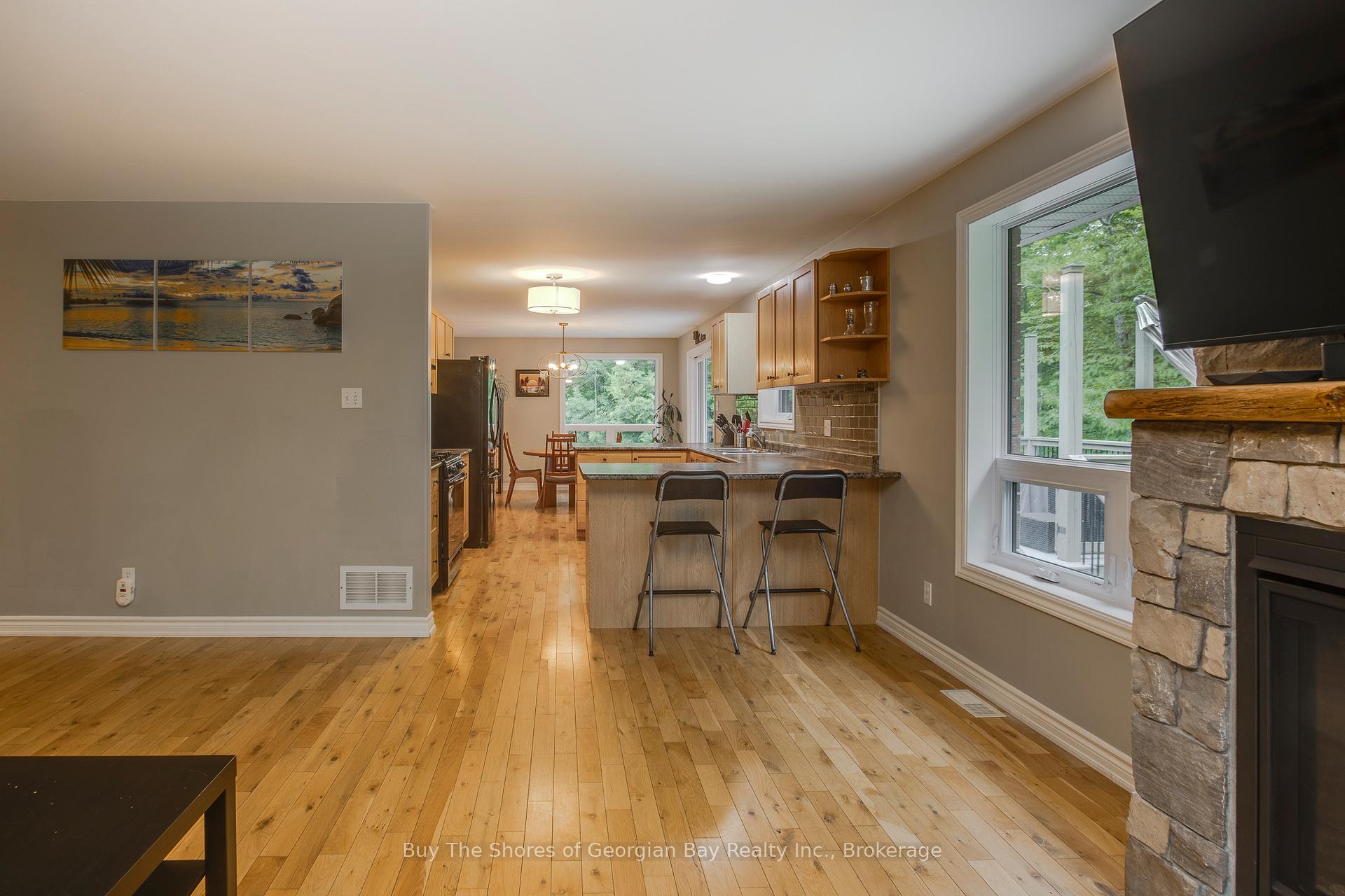 Photo 12 of 2367 MacDonald Road, Springwater, Rural Springwater — HOMEH