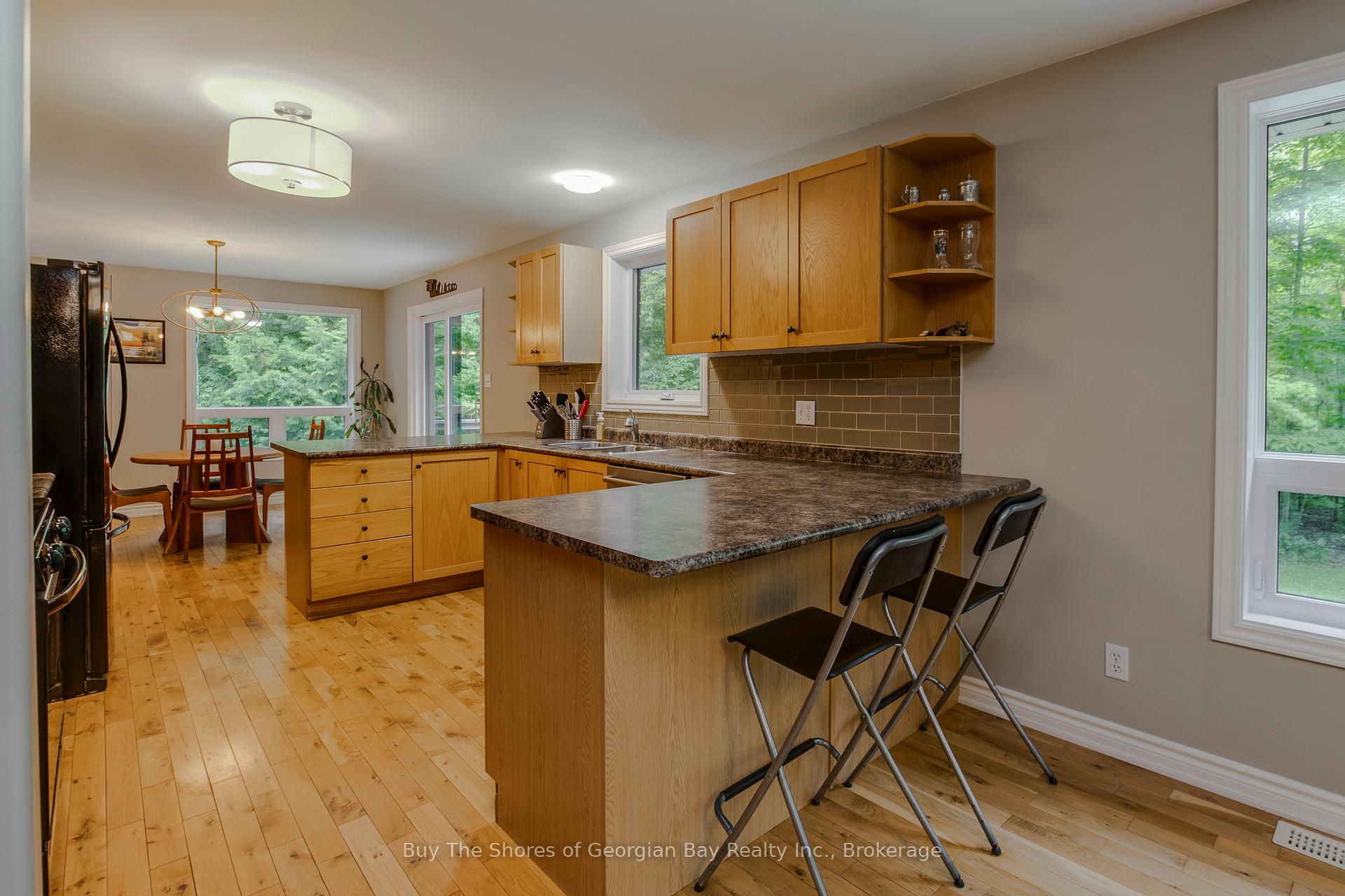Photo 14 of 2367 MacDonald Road, Springwater, Rural Springwater — HOMEH