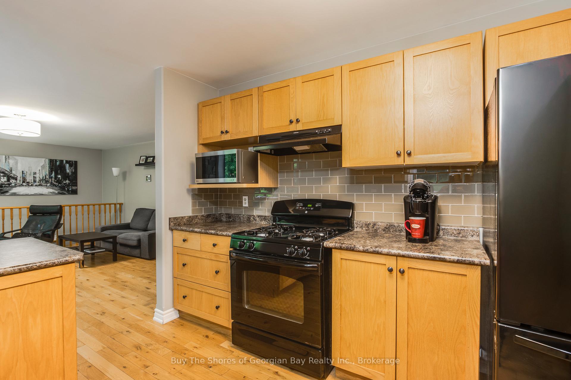 Photo 15 of 2367 MacDonald Road, Springwater, Rural Springwater — HOMEH