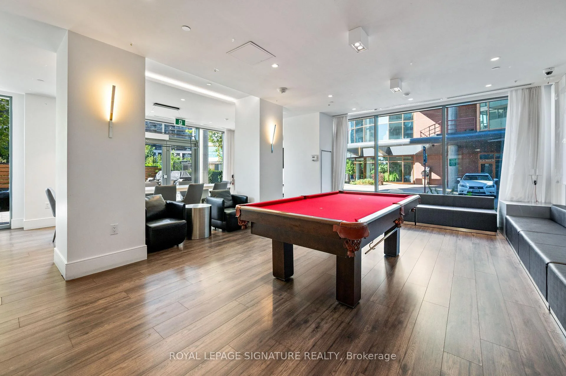Photo 35 of Unit 710, 10 De Boers Drive, North York, York University Heights — HOMEH