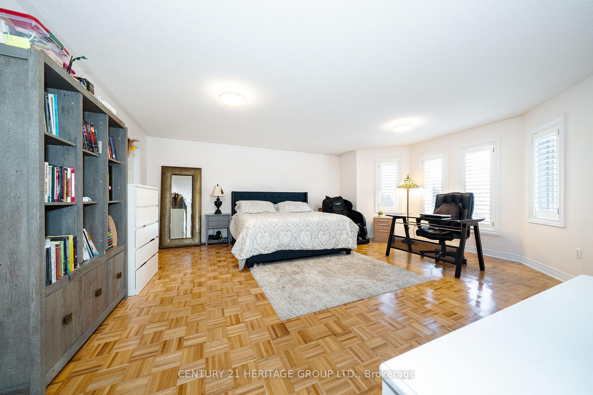 Photo 16 of 2211 Old Rutherford Road, Vaughan, Maple — HOMEH