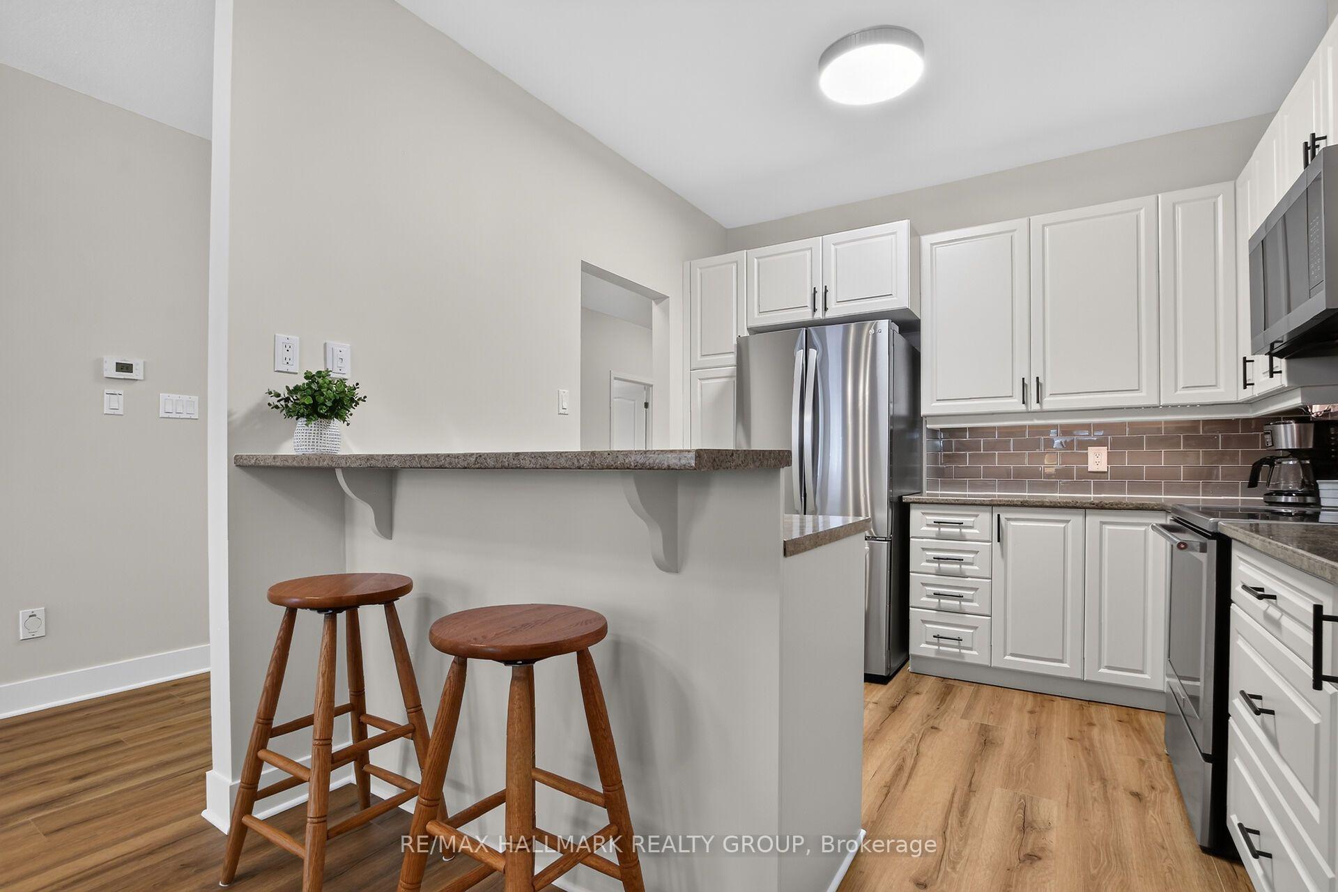 Photo 14 of 79 Sable Run Drive, Ottawa, Stittsville (Central) — HOMEH
