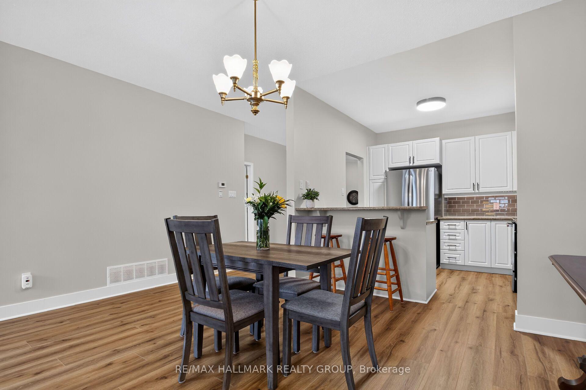 Photo 18 of 79 Sable Run Drive, Ottawa, Stittsville (Central) — HOMEH