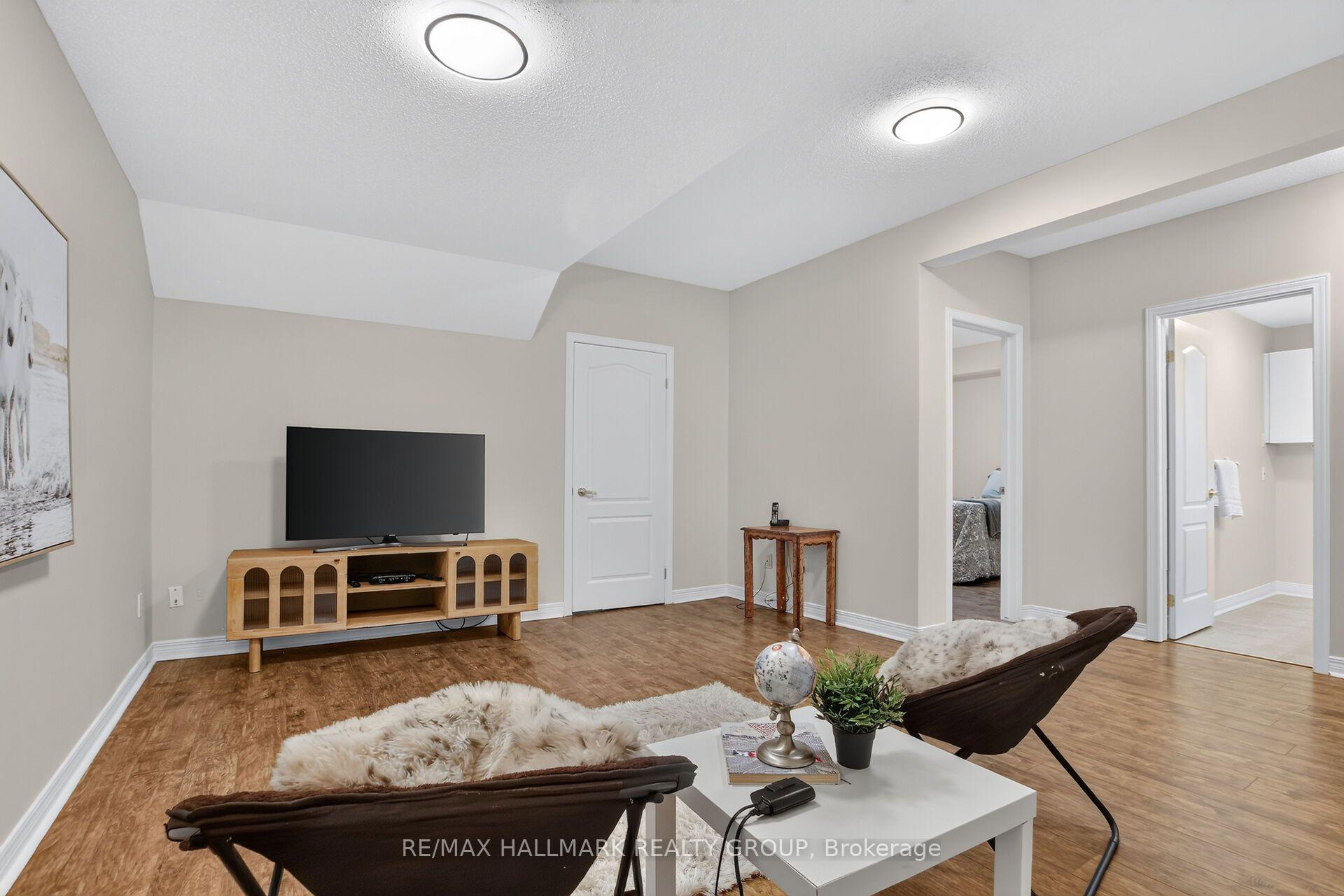 Photo 34 of 79 Sable Run Drive, Ottawa, Stittsville (Central) — HOMEH