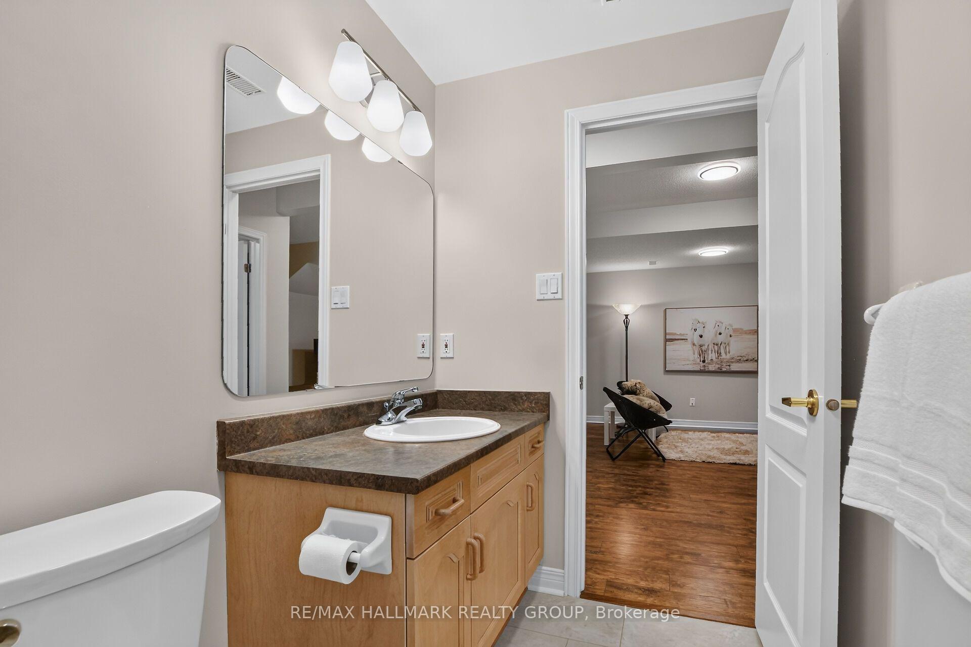 Photo 37 of 79 Sable Run Drive, Ottawa, Stittsville (Central) — HOMEH