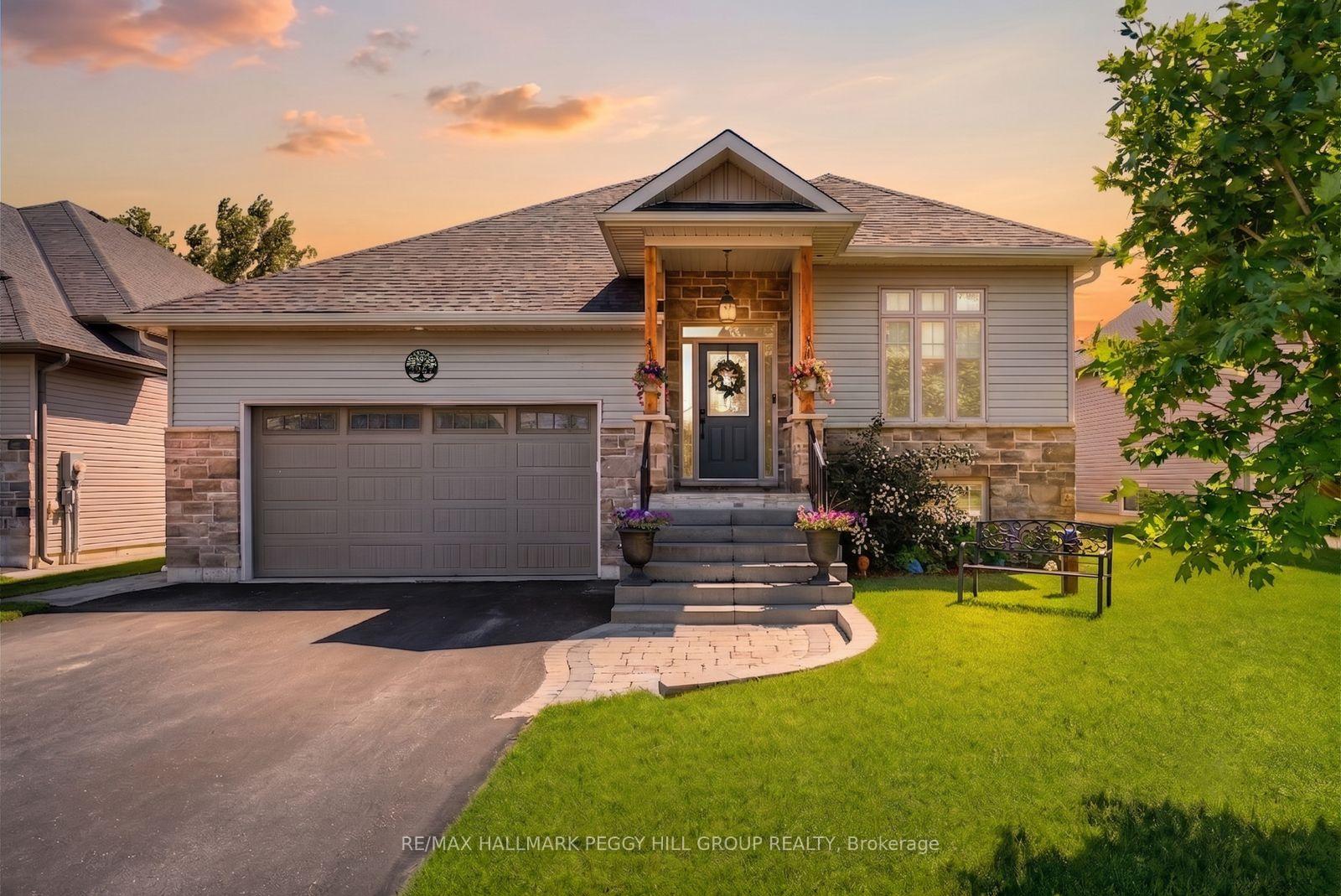 Photo 2 of 2967 Earl Street, Innisfil, Rural Innisfil — HOMEH