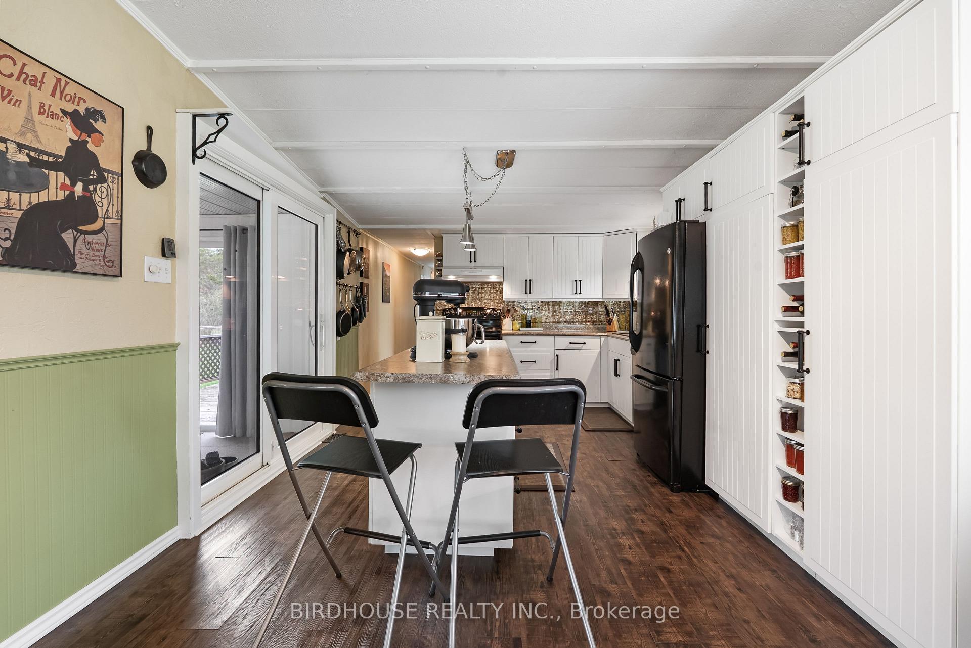 Photo 12 of 68 Glenway Drive, Kawartha Lakes, Verulam — HOMEH