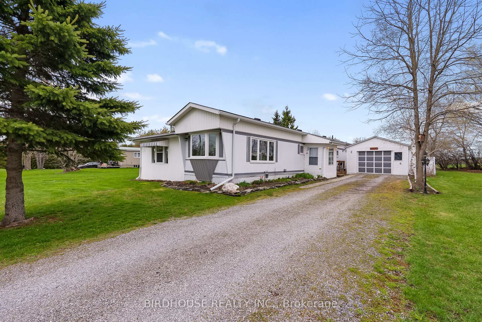 Photo 40 of 68 Glenway Drive, Kawartha Lakes, Verulam — HOMEH