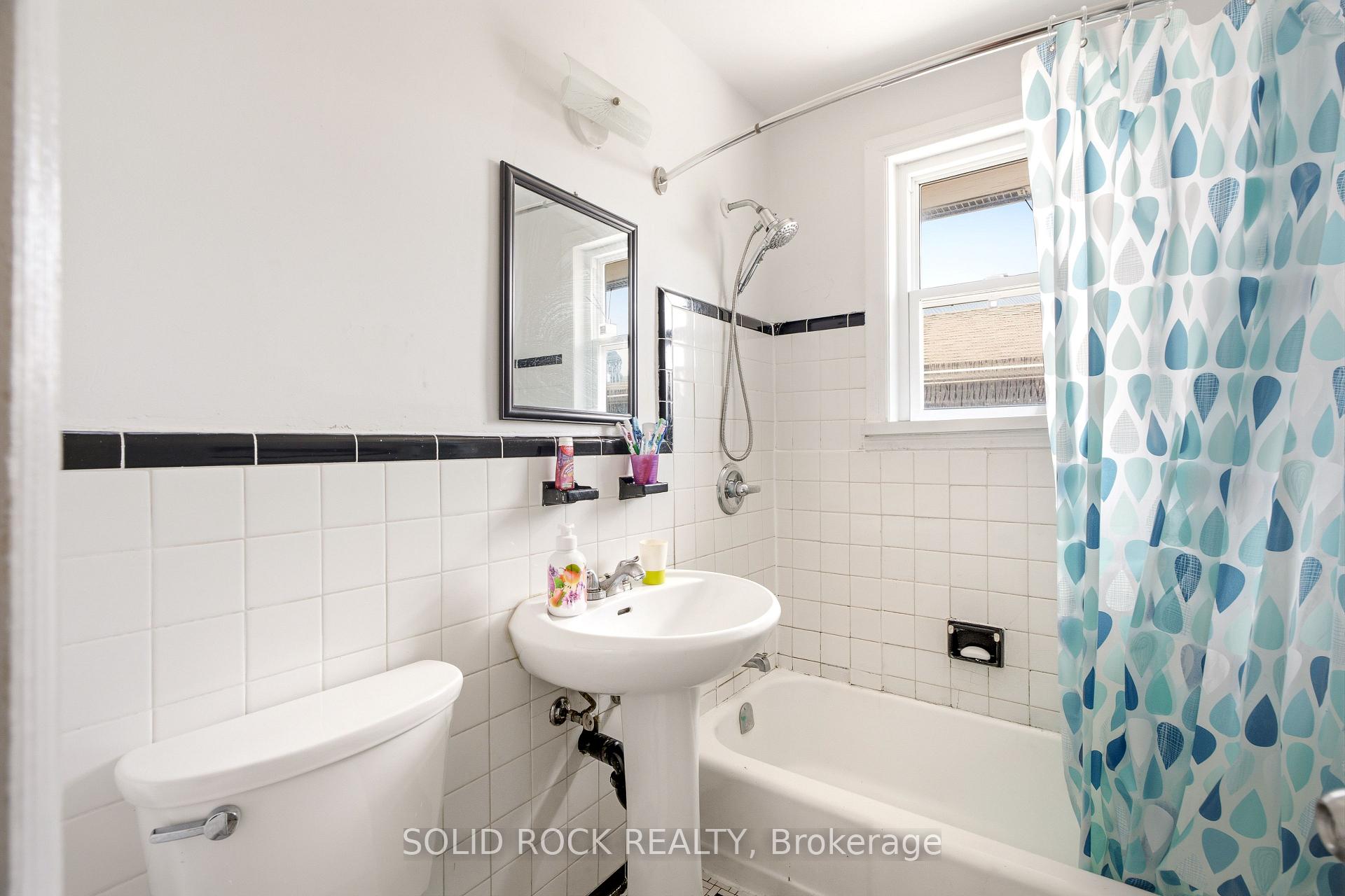 Photo 19 of 289 Mcarthur Avenue, Ottawa, Vanier — HOMEH