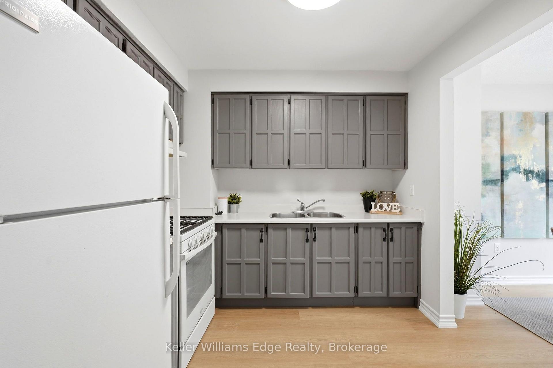 Photo 16 of Unit 23, 333 Meadows Boulevard, Mississauga, Rathwood — HOMEH