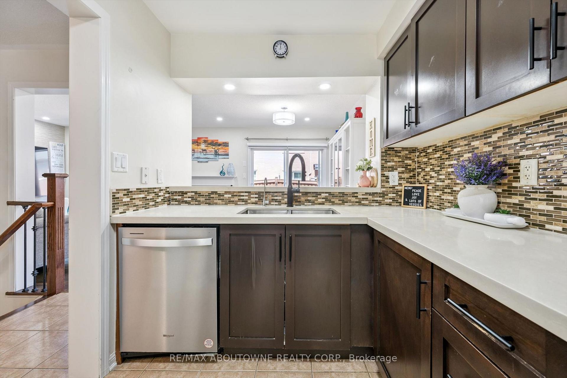 Photo 14 of 36 Van Fleet Terrace, Milton, Harrison — HOMEH
