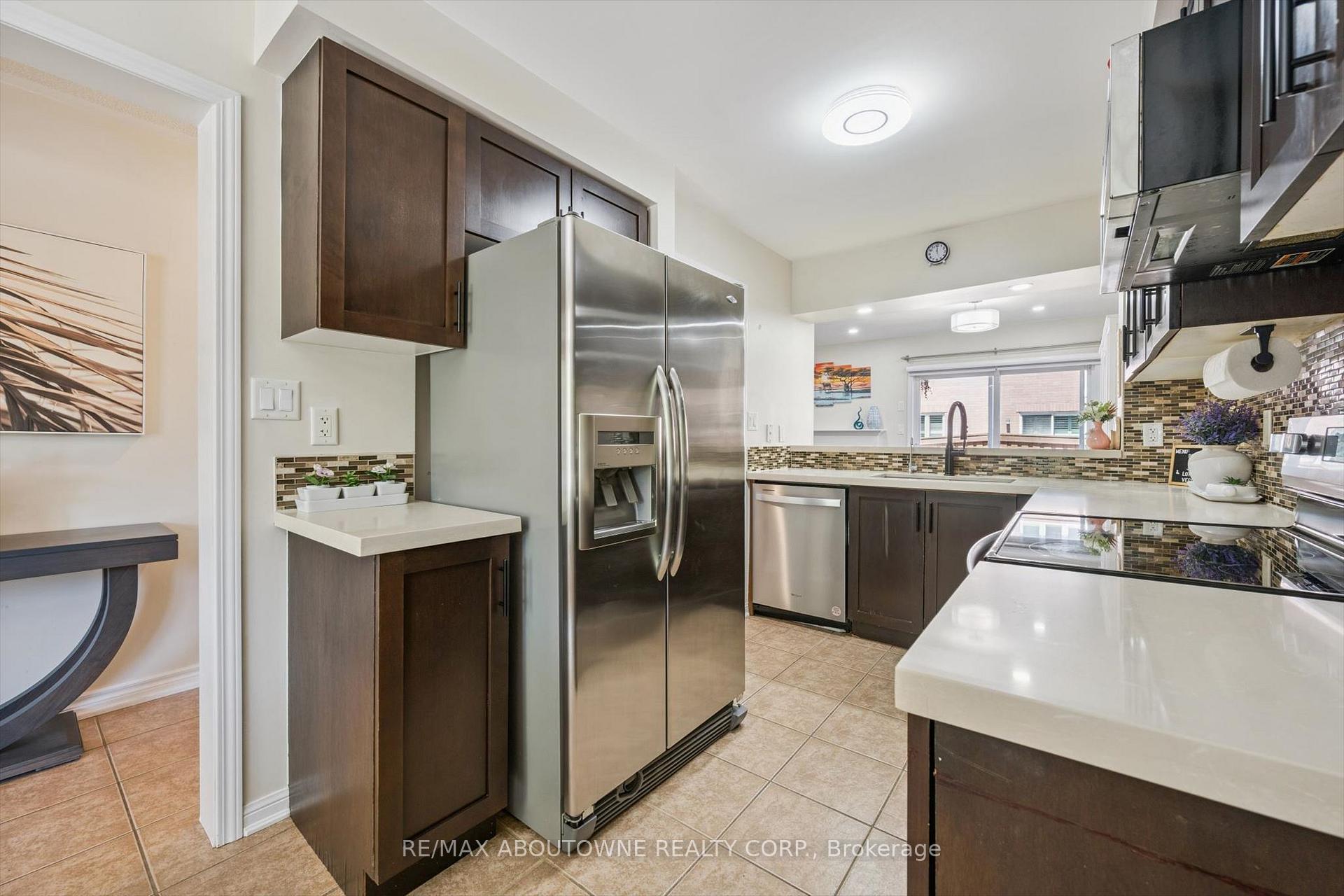 Photo 17 of 36 Van Fleet Terrace, Milton, Harrison — HOMEH