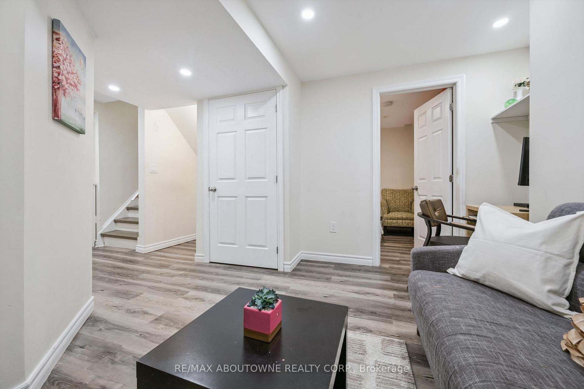 Photo 30 of 36 Van Fleet Terrace, Milton, Harrison — HOMEH