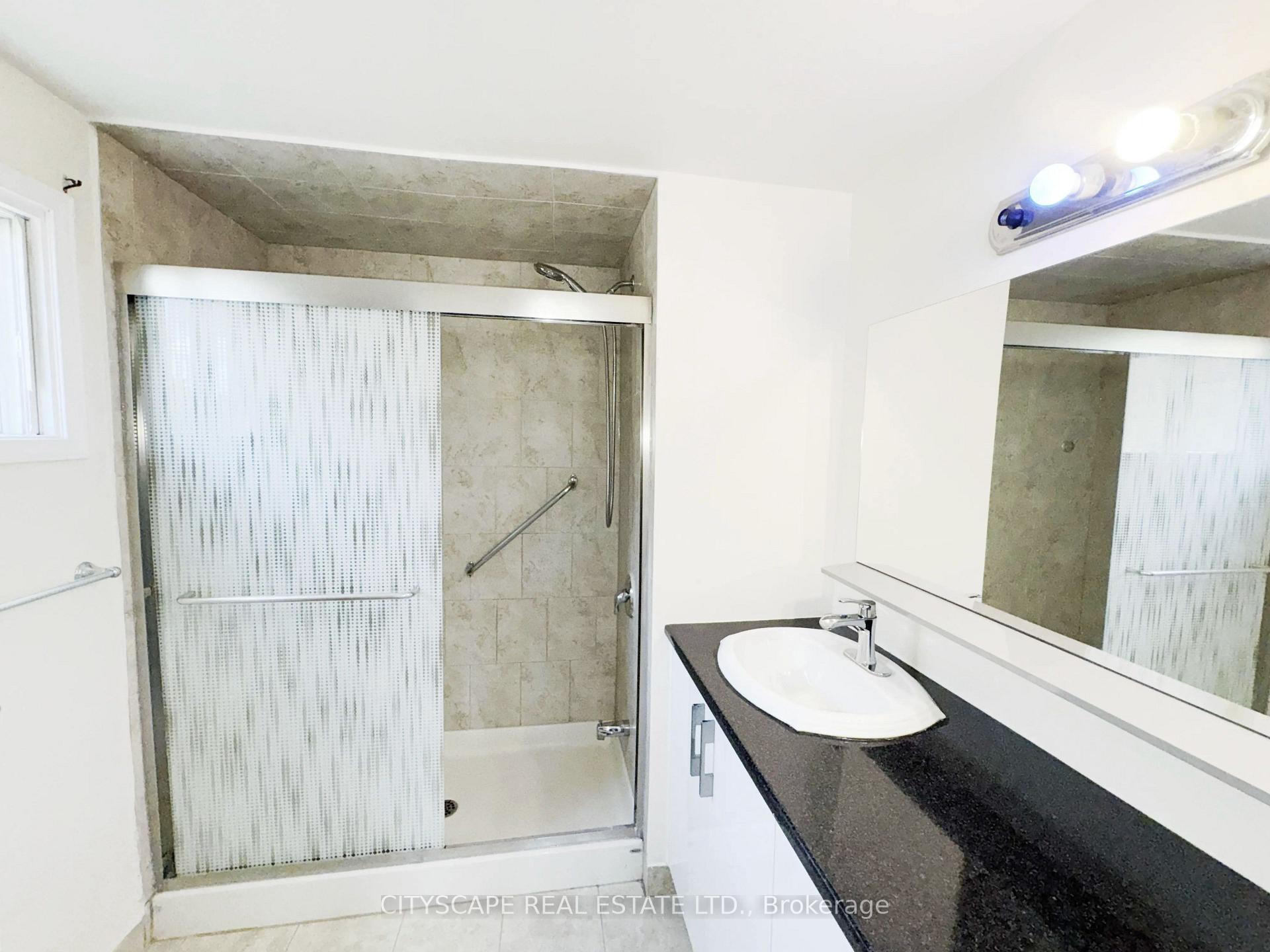 Photo 21 of 3 Gervais Drive, Brampton, Fletcher's West — HOMEH