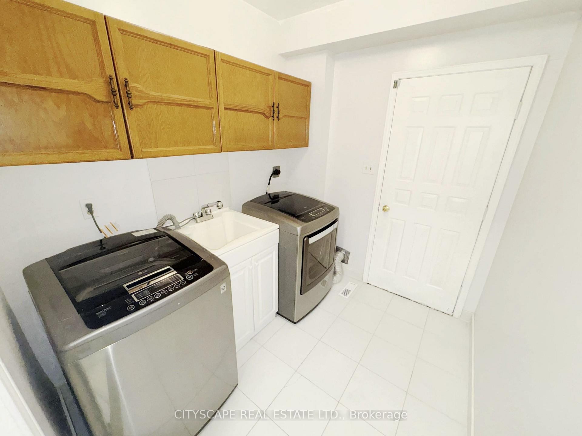Photo 32 of 3 Gervais Drive, Brampton, Fletcher's West — HOMEH