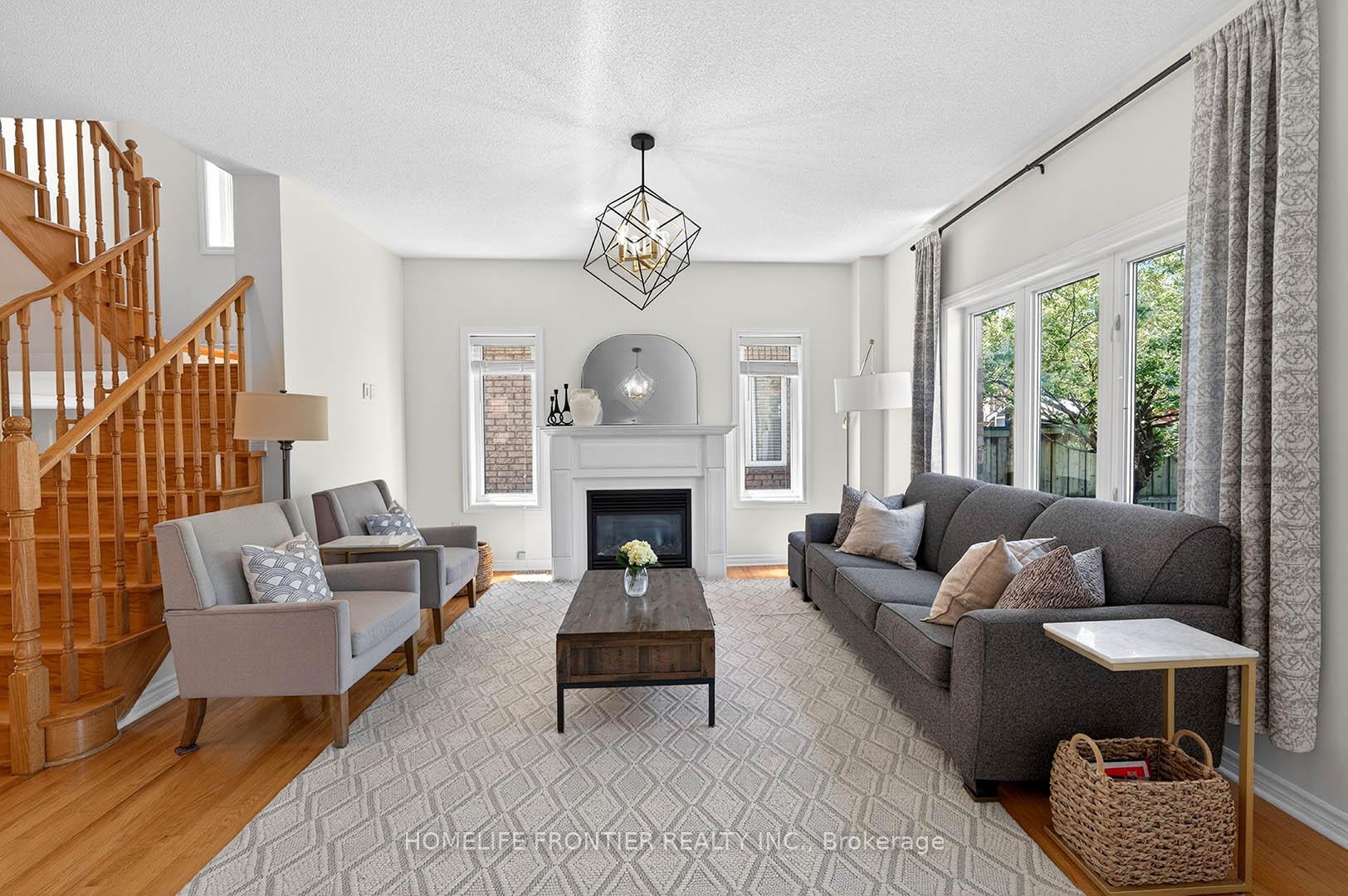 Photo 6 of 38 Templeton Court, Brampton, Bram East — HOMEH