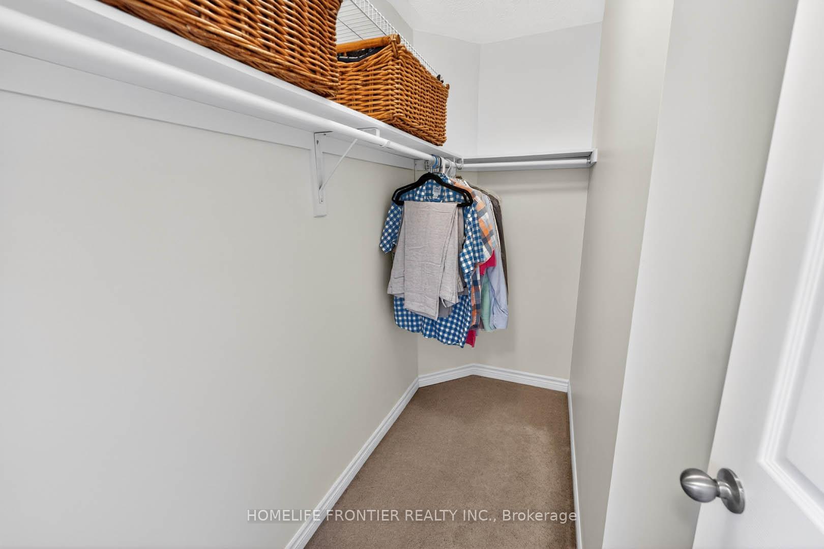 Photo 17 of 38 Templeton Court, Brampton, Bram East — HOMEH