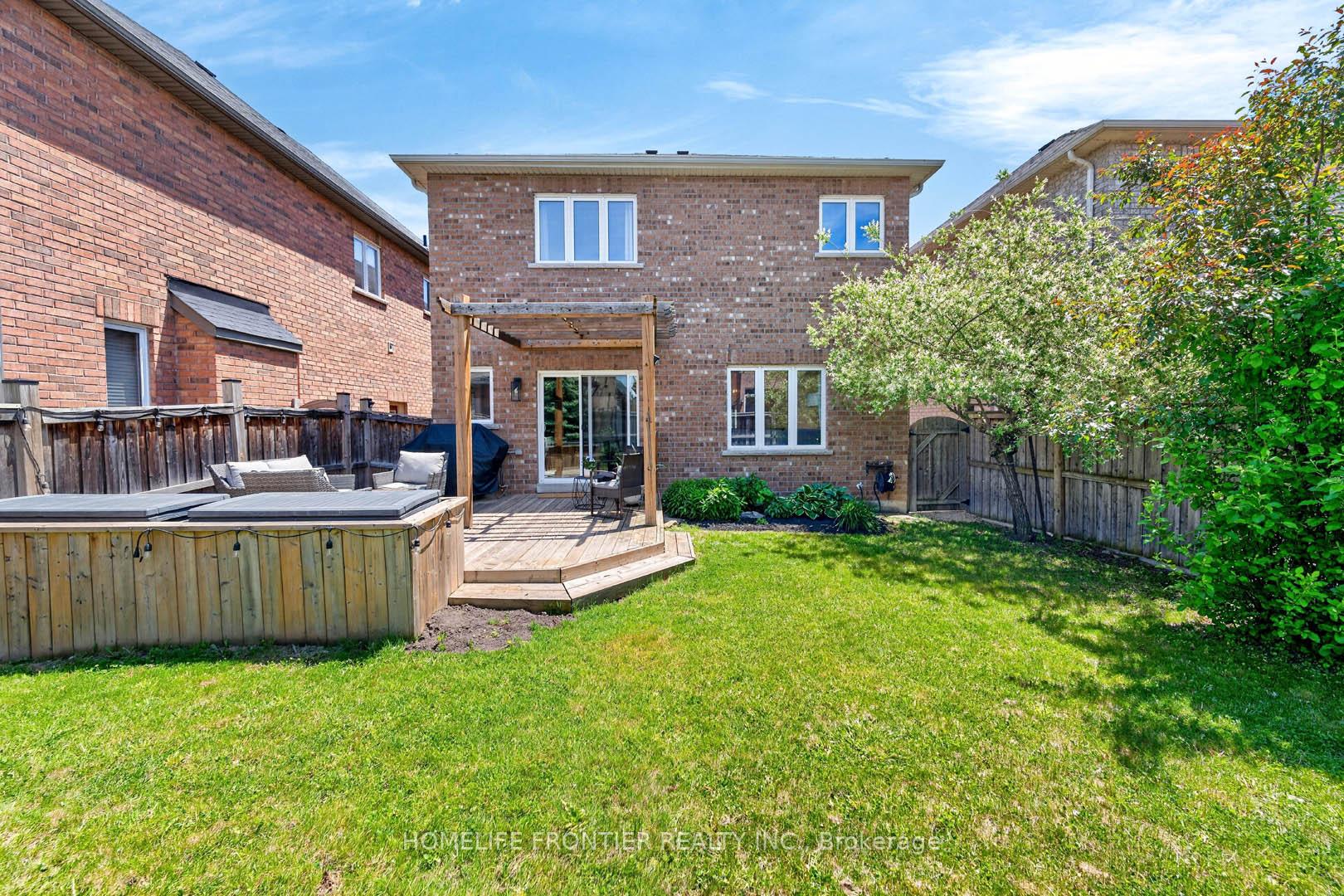 Photo 40 of 38 Templeton Court, Brampton, Bram East — HOMEH