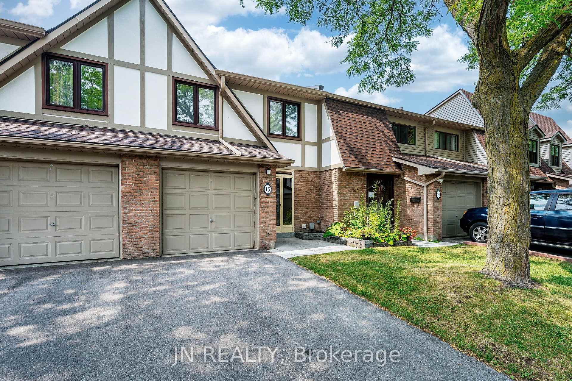 Photo 4 of 15 Gatwick Lane, Brampton, Northgate — HOMEH