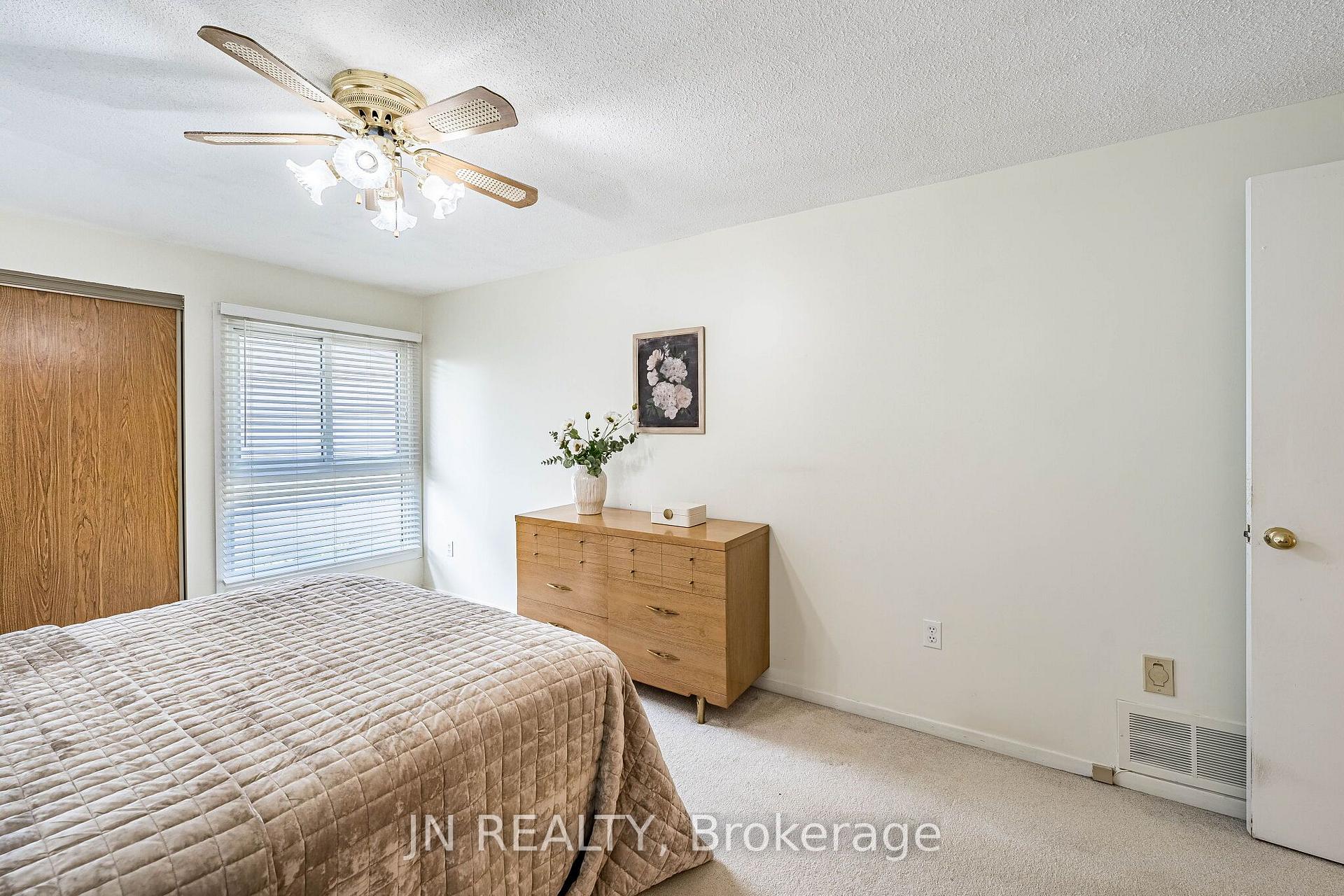 Photo 34 of 15 Gatwick Lane, Brampton, Northgate — HOMEH