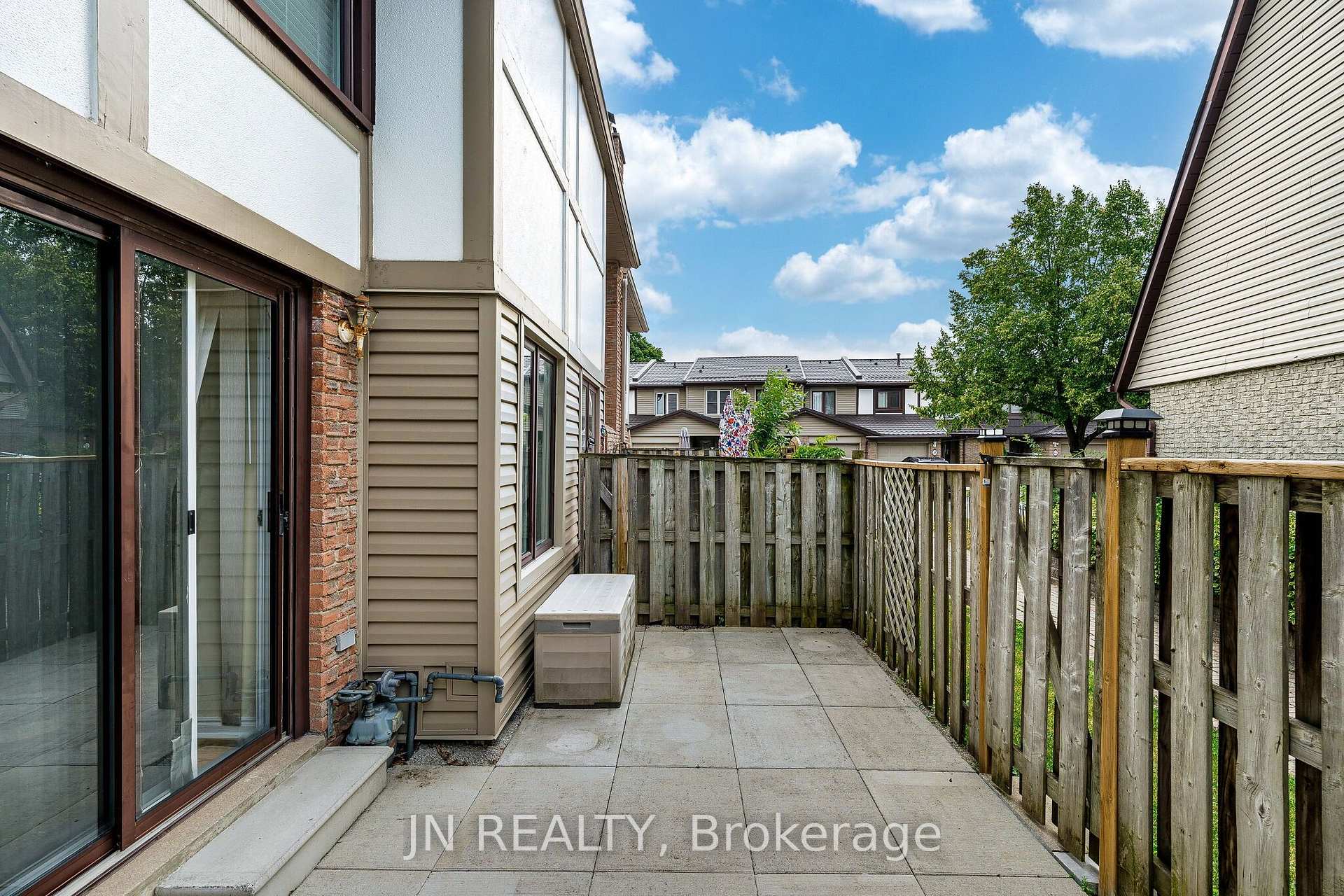 Photo 52 of 15 Gatwick Lane, Brampton, Northgate — HOMEH