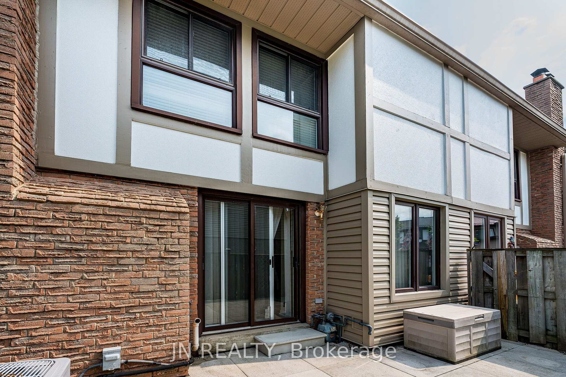 Photo 54 of 15 Gatwick Lane, Brampton, Northgate — HOMEH