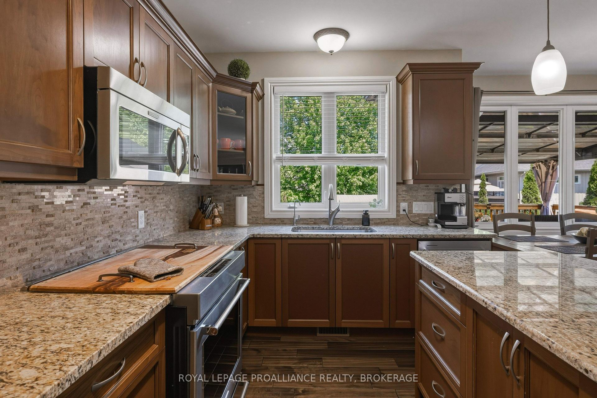 Photo 14 of 92 Windermere Boulevard, Loyalist, Bath — HOMEH