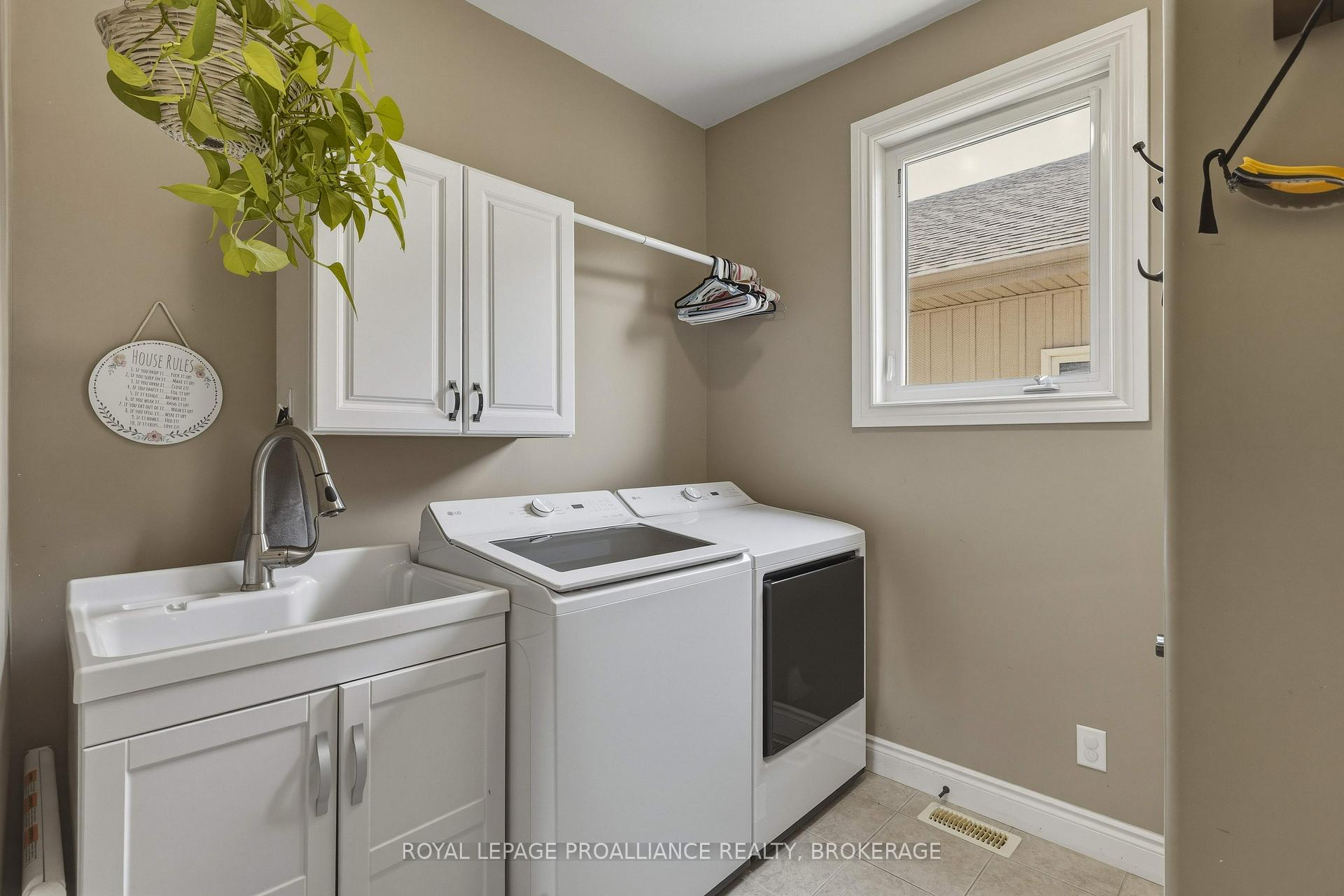 Photo 20 of 92 Windermere Boulevard, Loyalist, Bath — HOMEH
