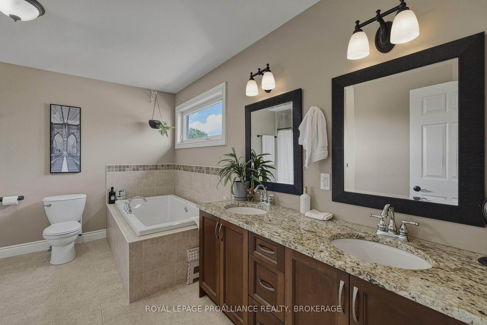 Photo 30 of 92 Windermere Boulevard, Loyalist, Bath — HOMEH