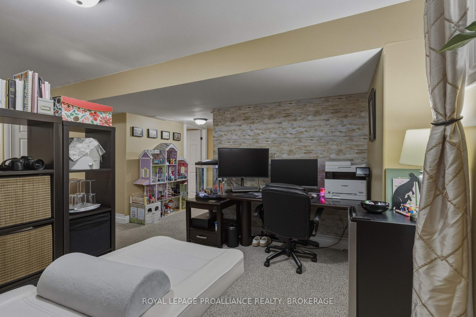 Photo 37 of 92 Windermere Boulevard, Loyalist, Bath — HOMEH